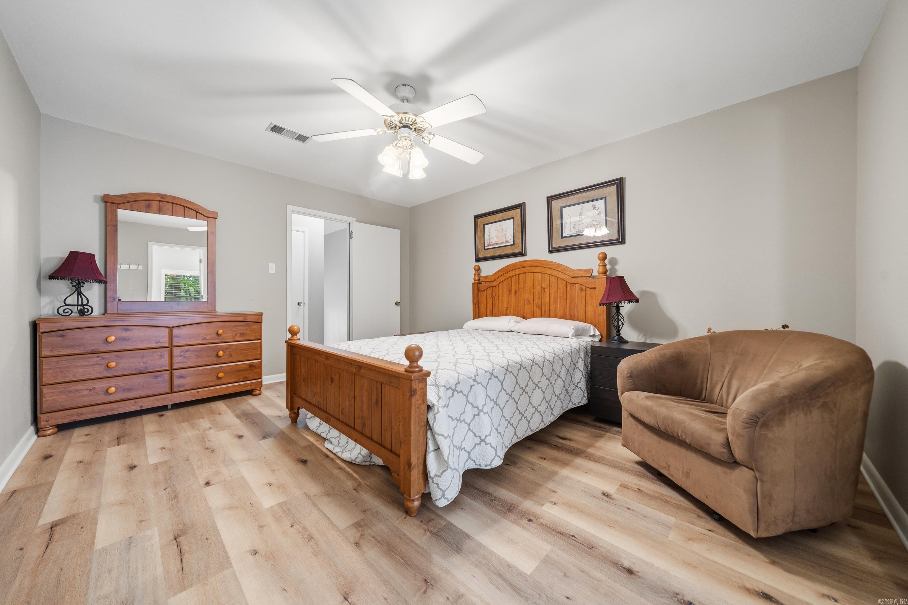 651 Peninsula Unit: 28