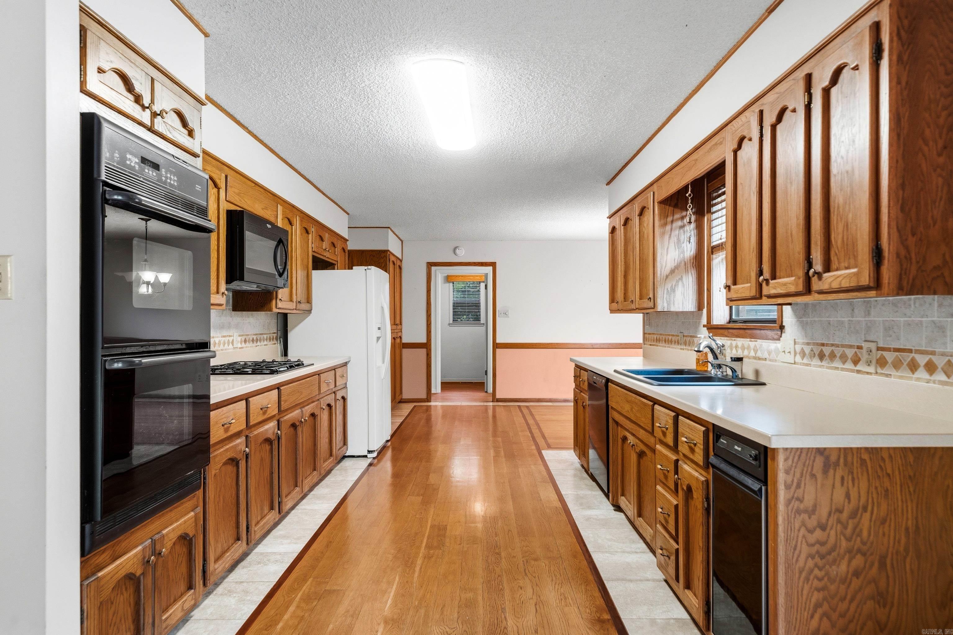 103 Fox Creek Court