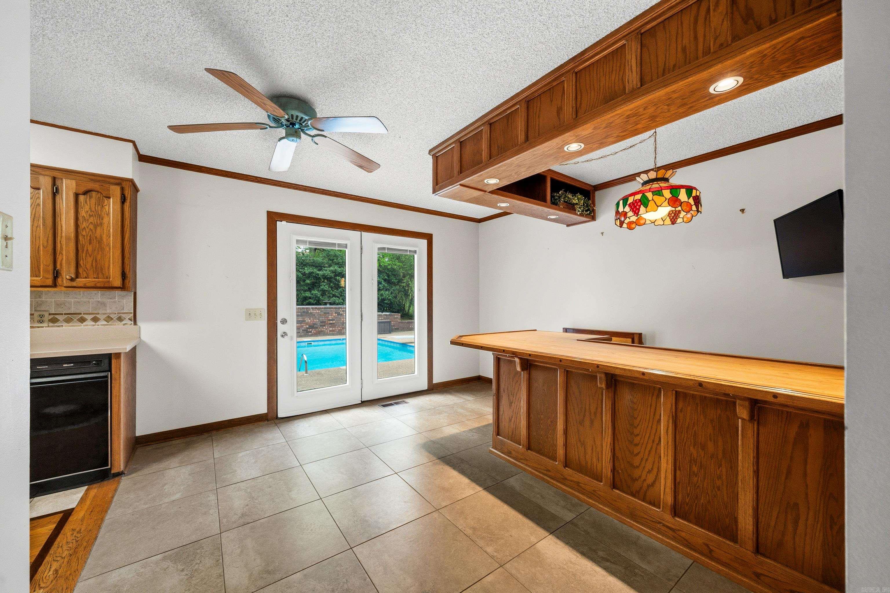 103 Fox Creek Court
