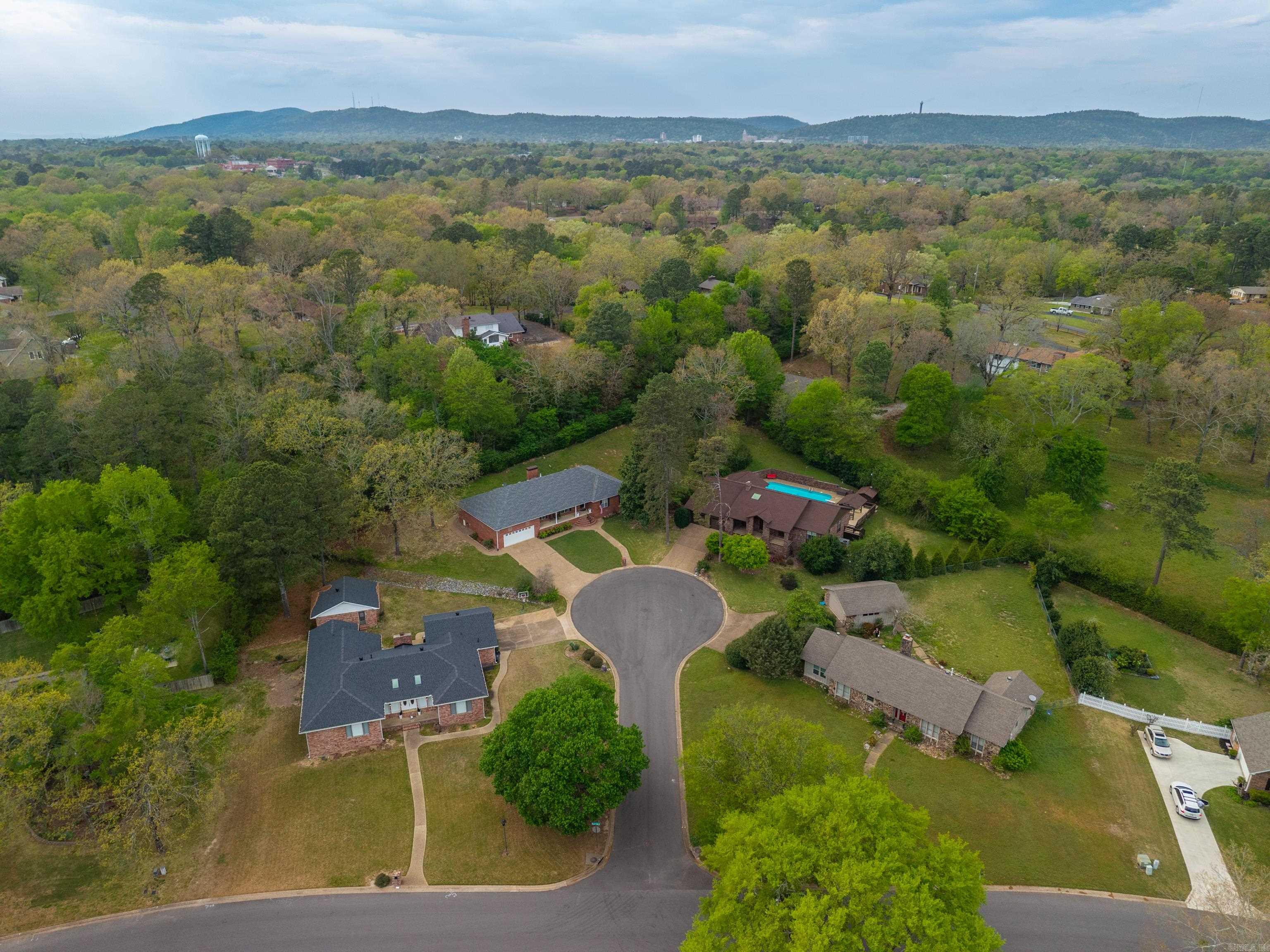 103 Fox Creek Court