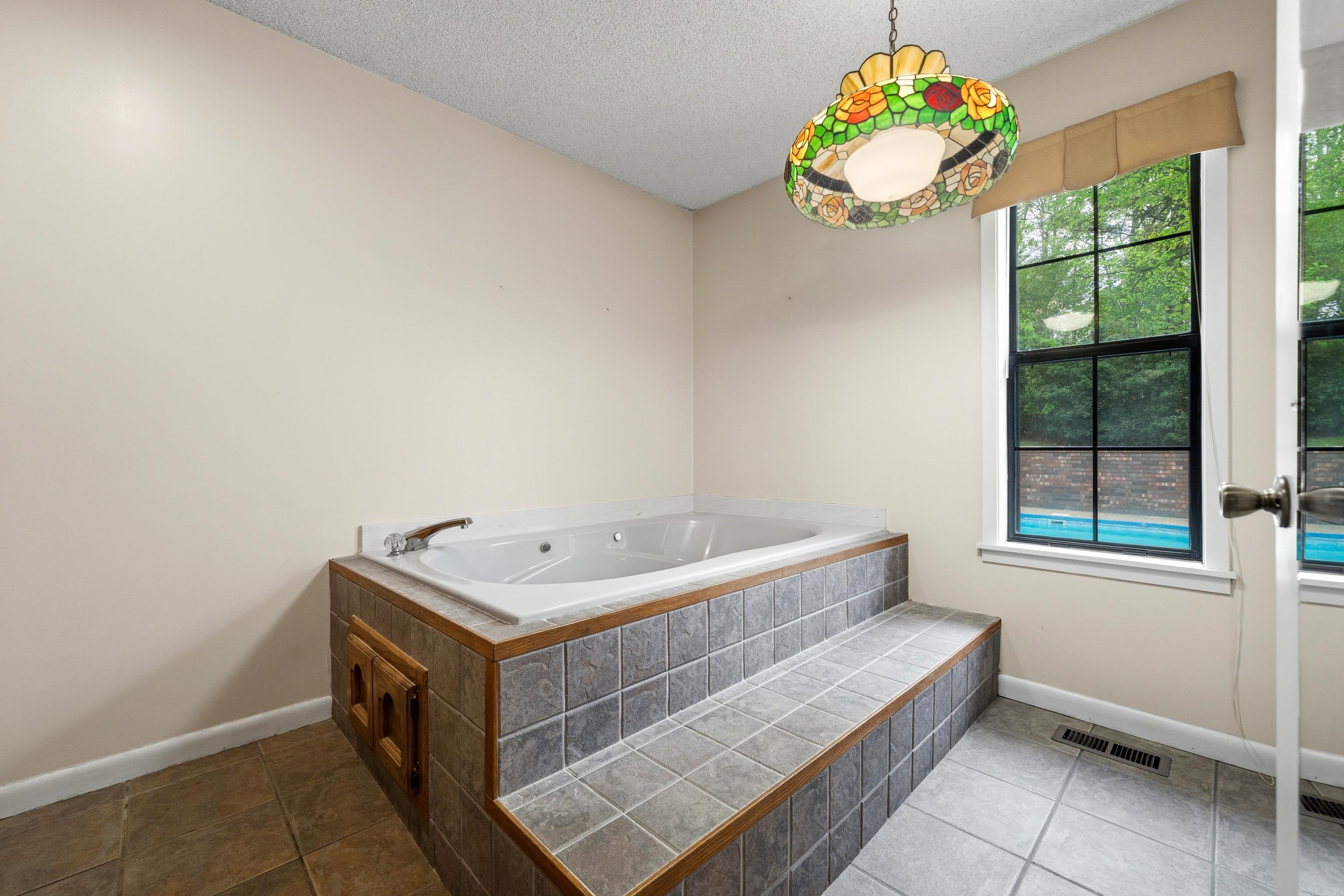 103 Fox Creek Court