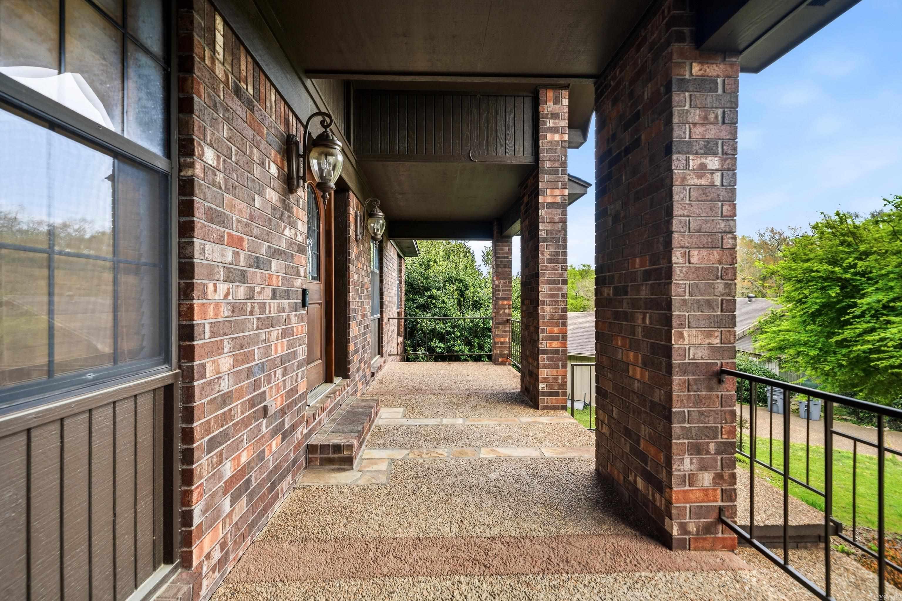 103 Fox Creek Court