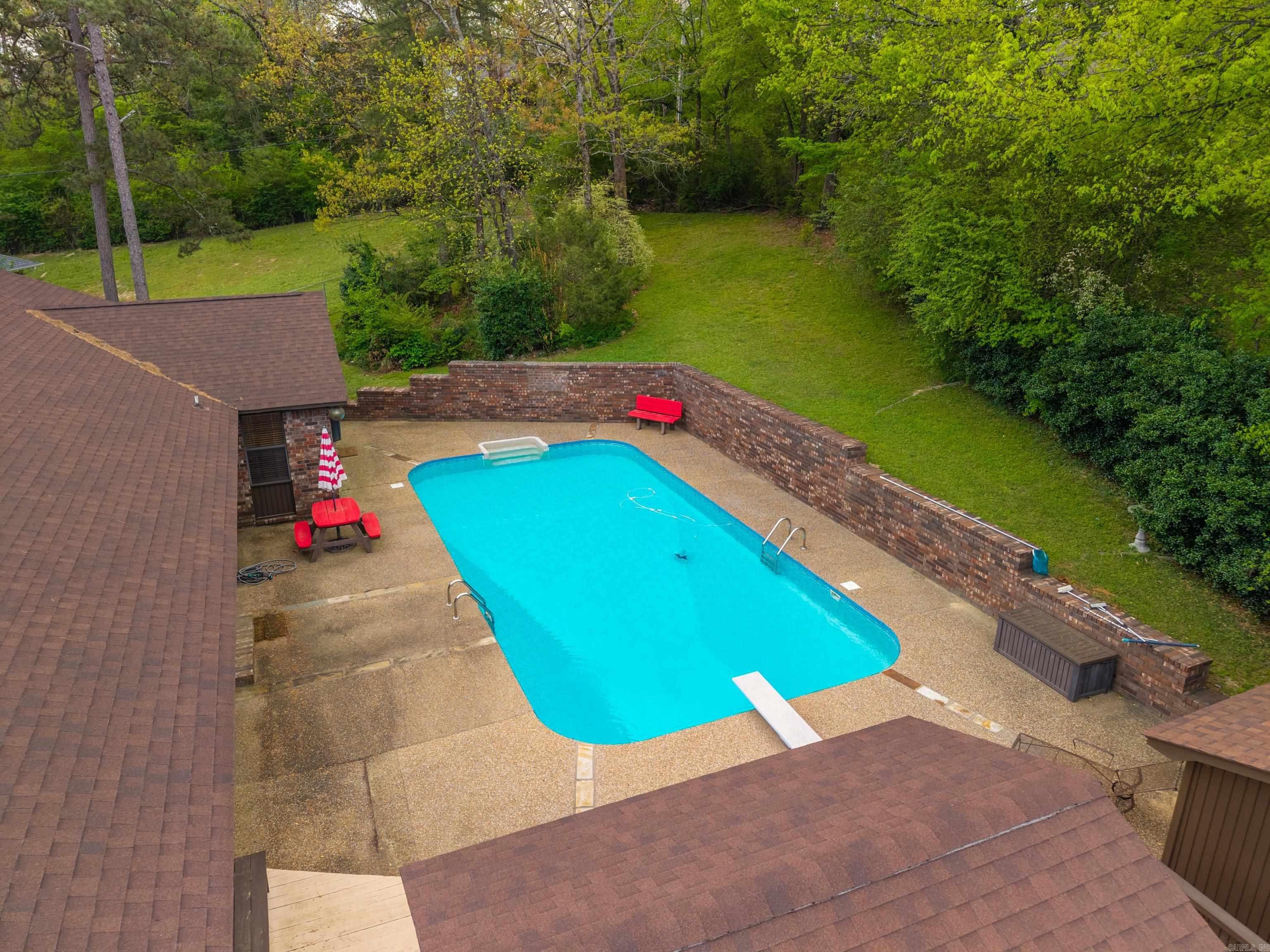 103 Fox Creek Court