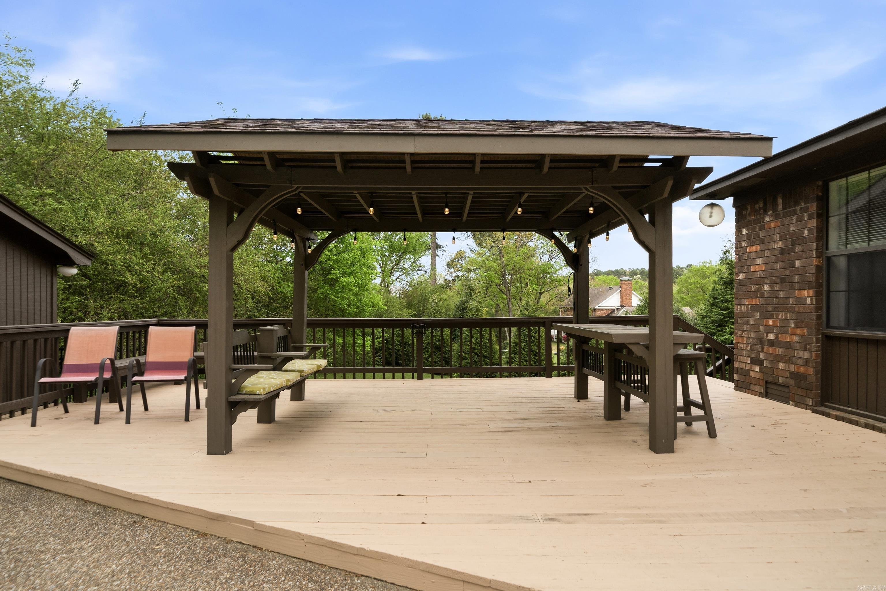 103 Fox Creek Court