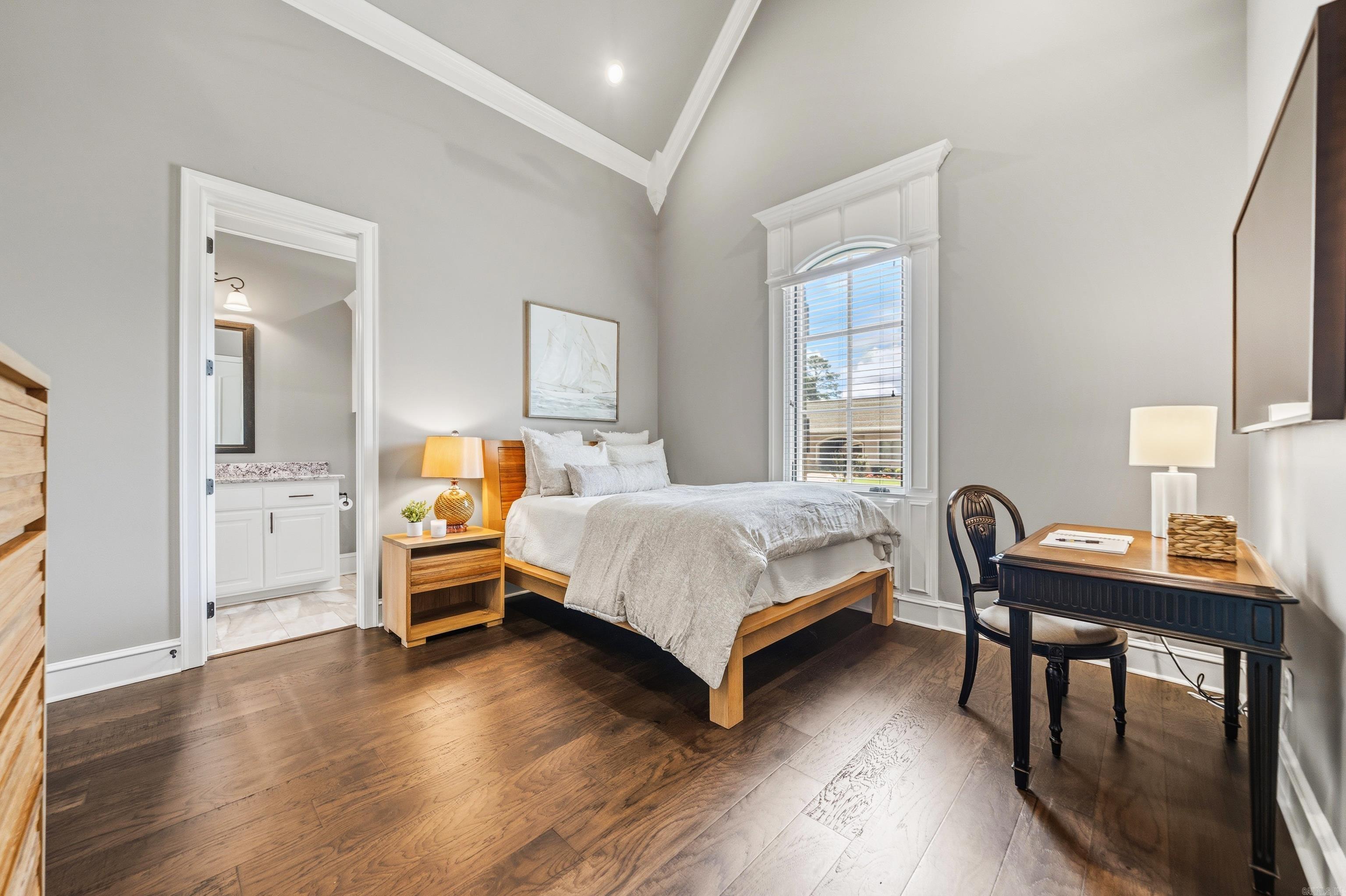 352 Arlington Park Court
