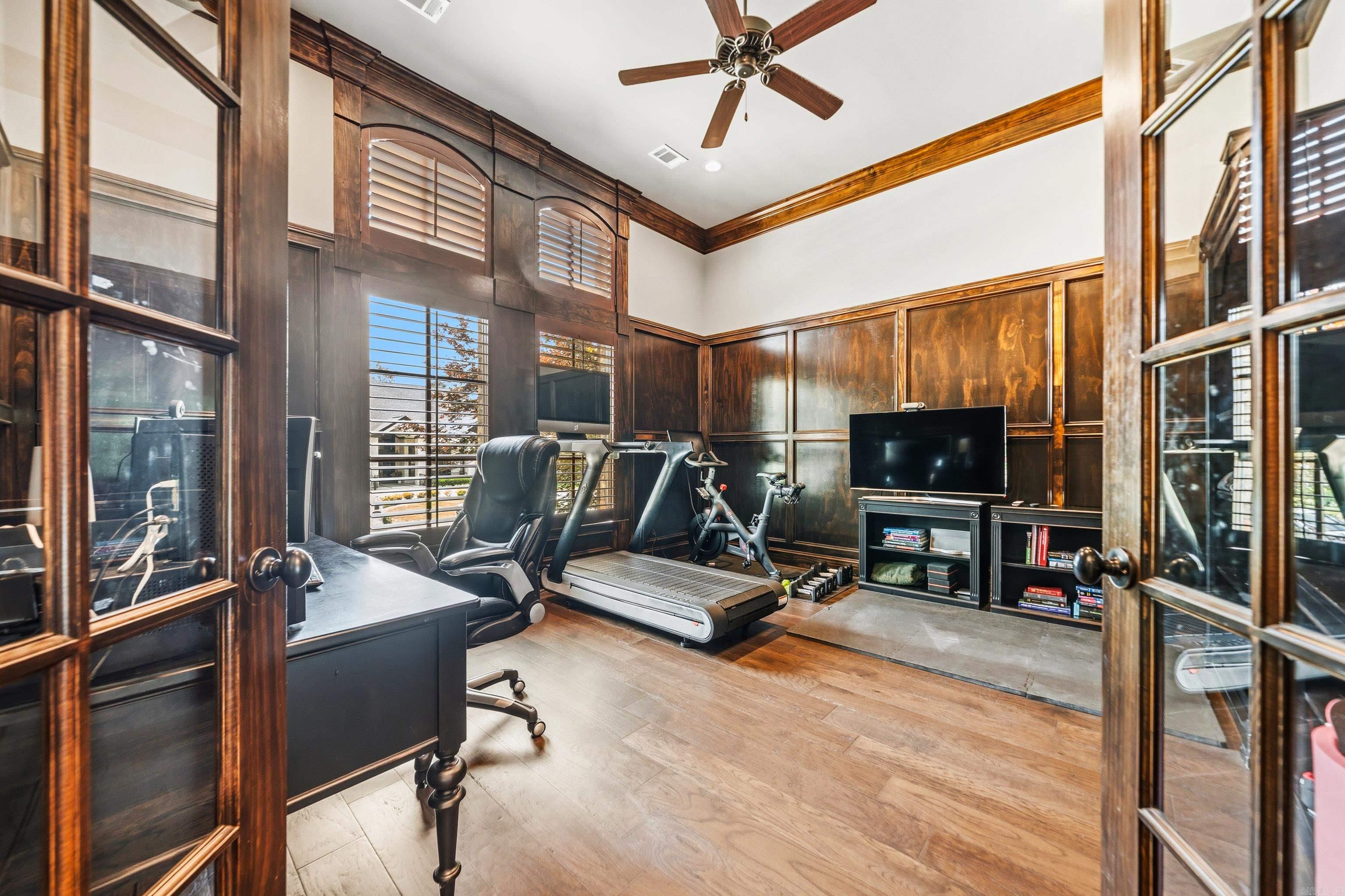 352 Arlington Park Court