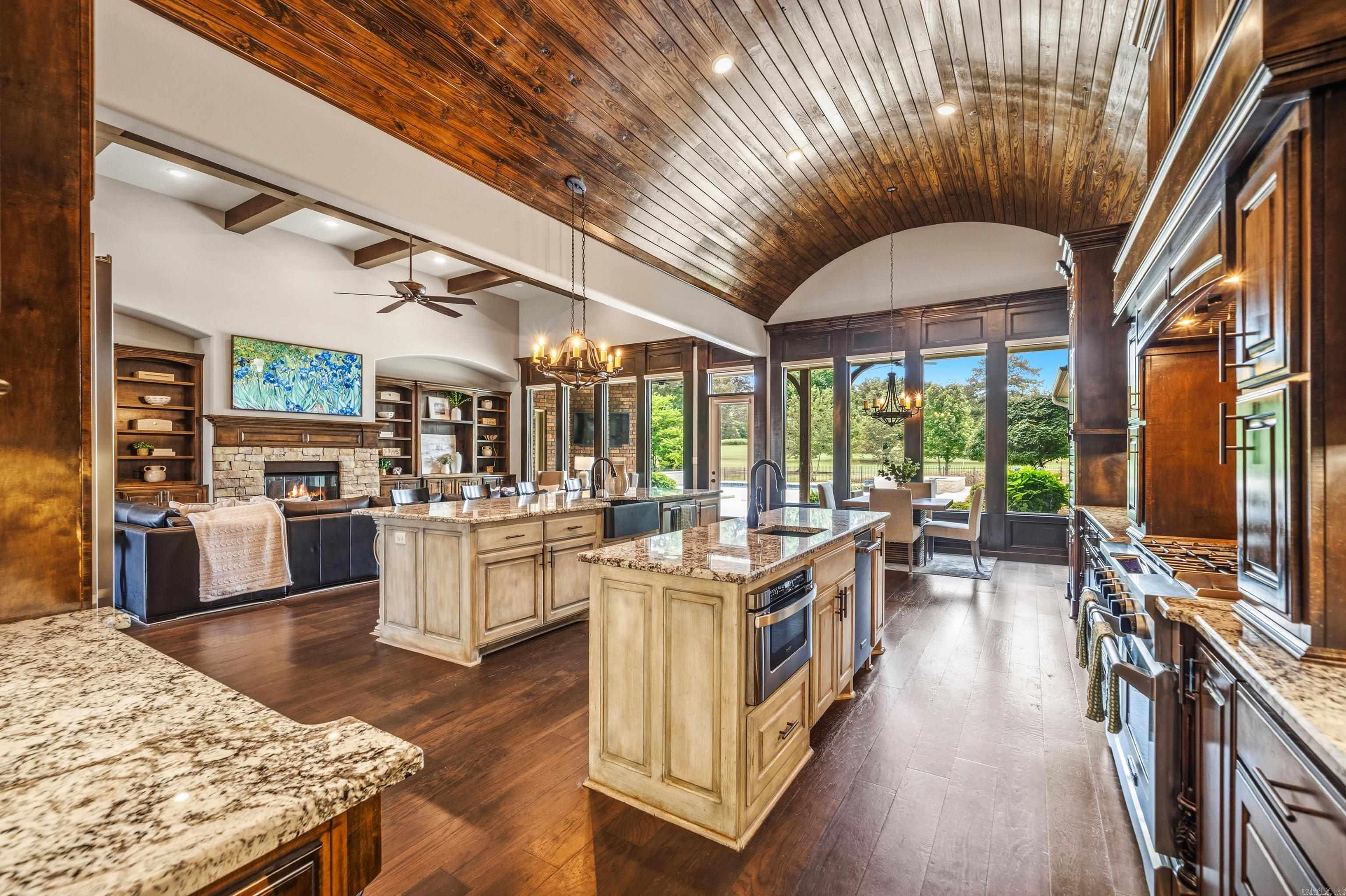 352 Arlington Park Court