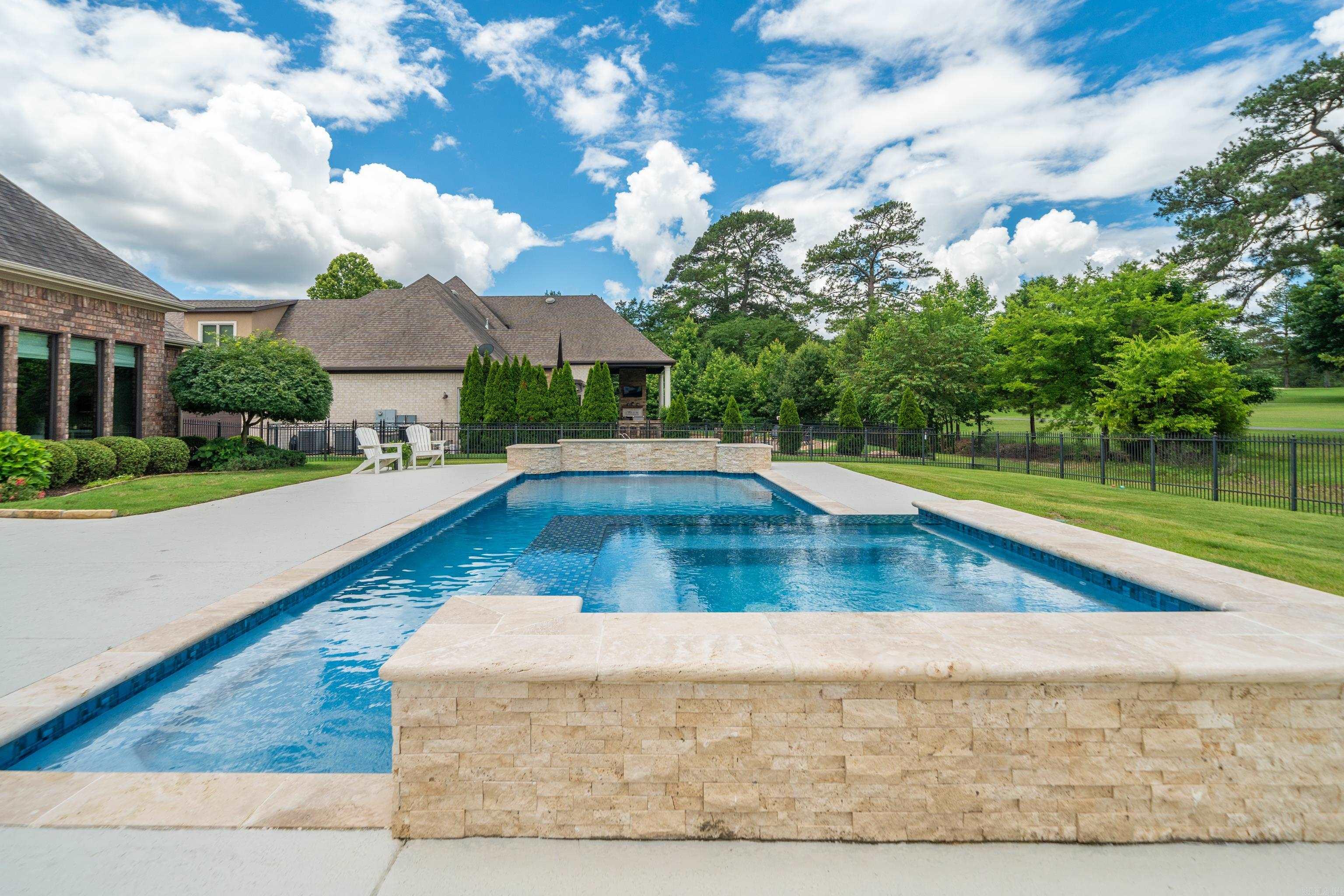 352 Arlington Park Court