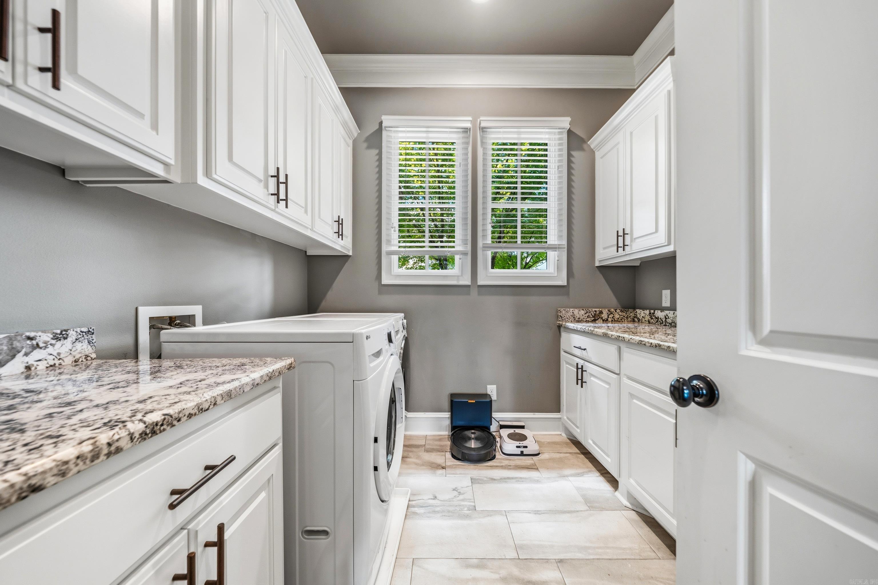 352 Arlington Park Court