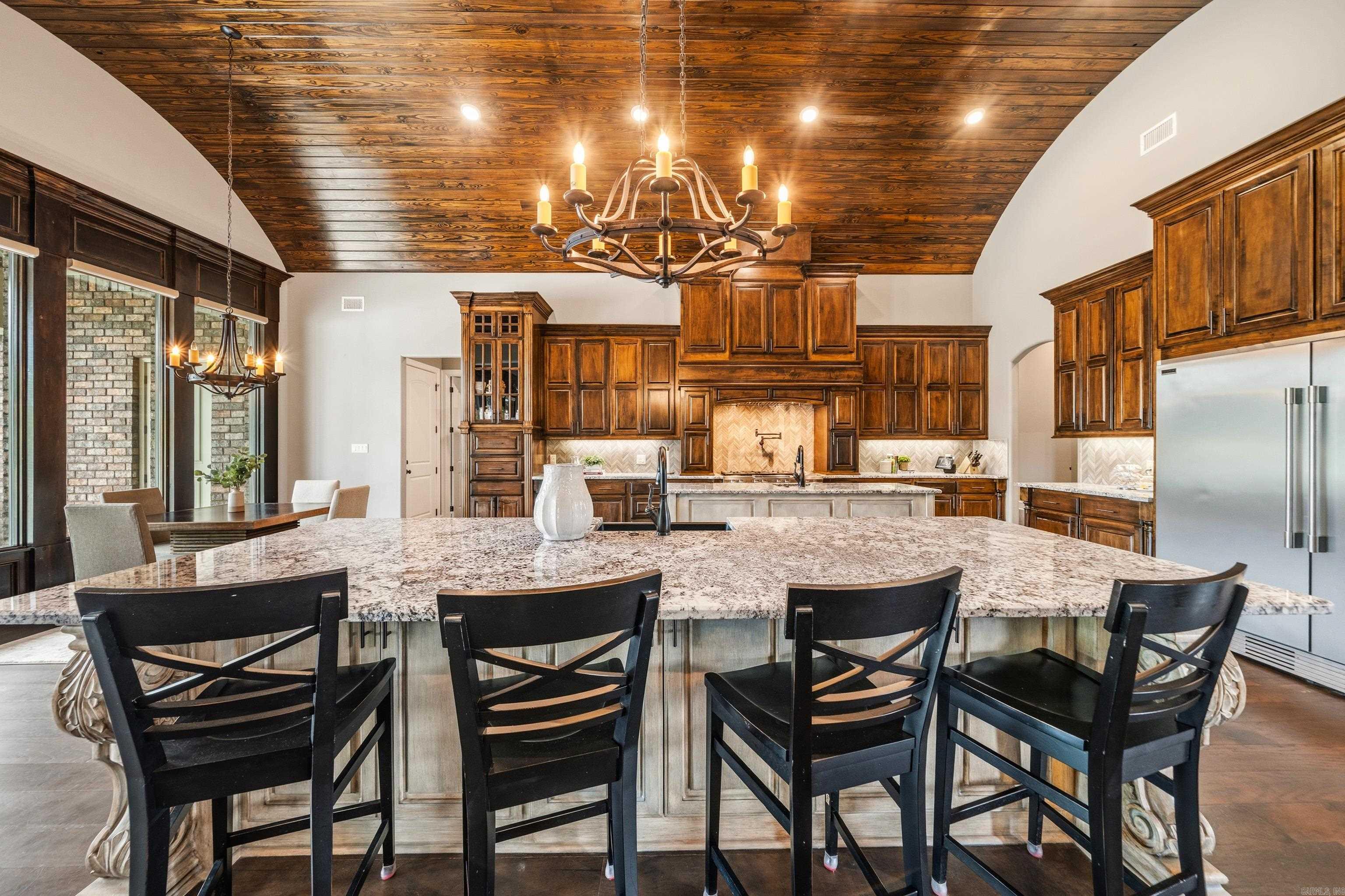 352 Arlington Park Court