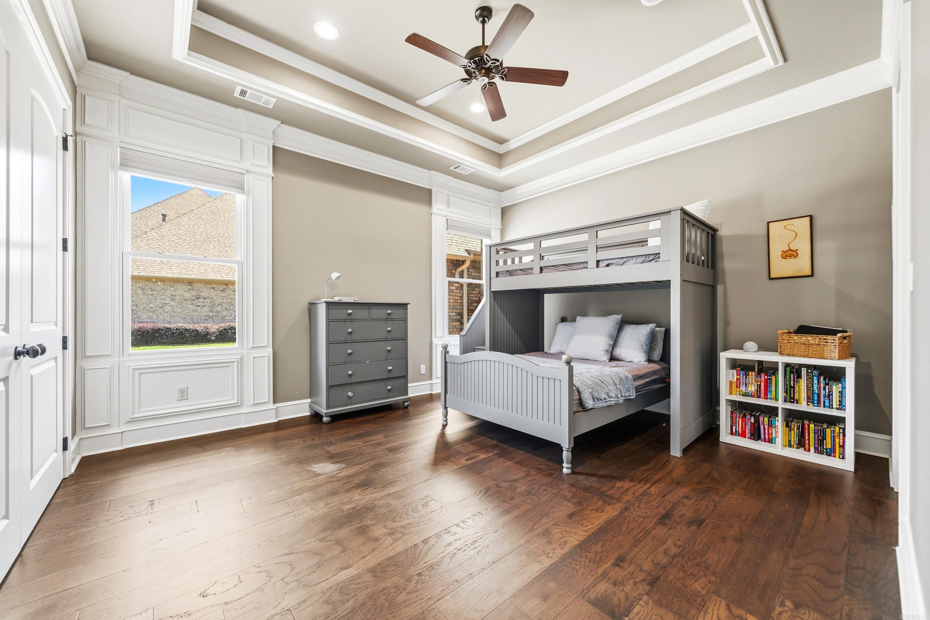 352 Arlington Park Court