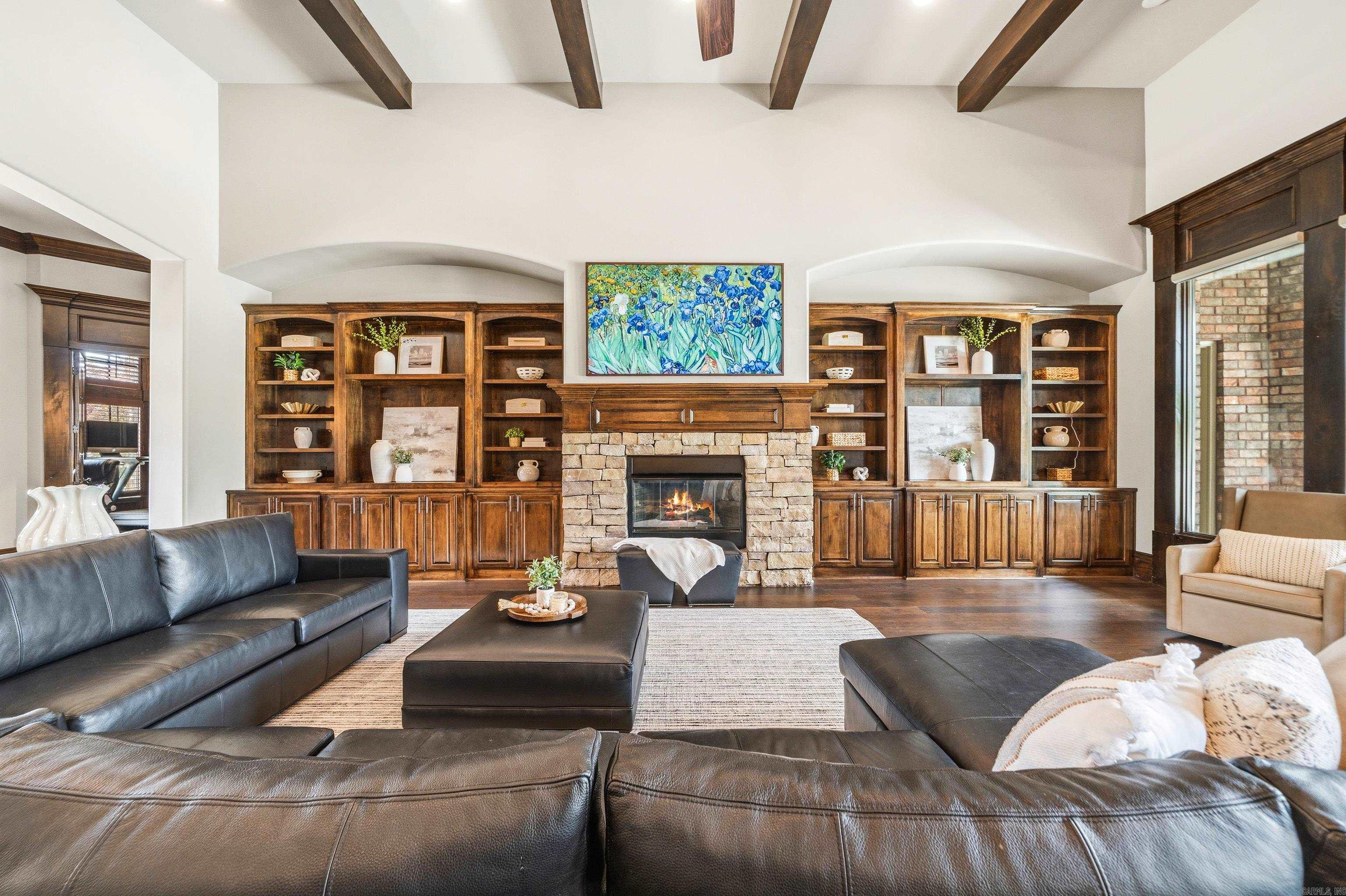 352 Arlington Park Court