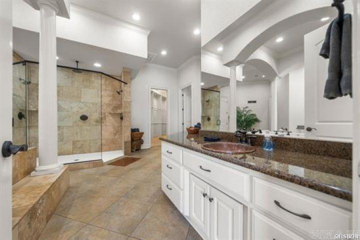 109 Roadrunner Point