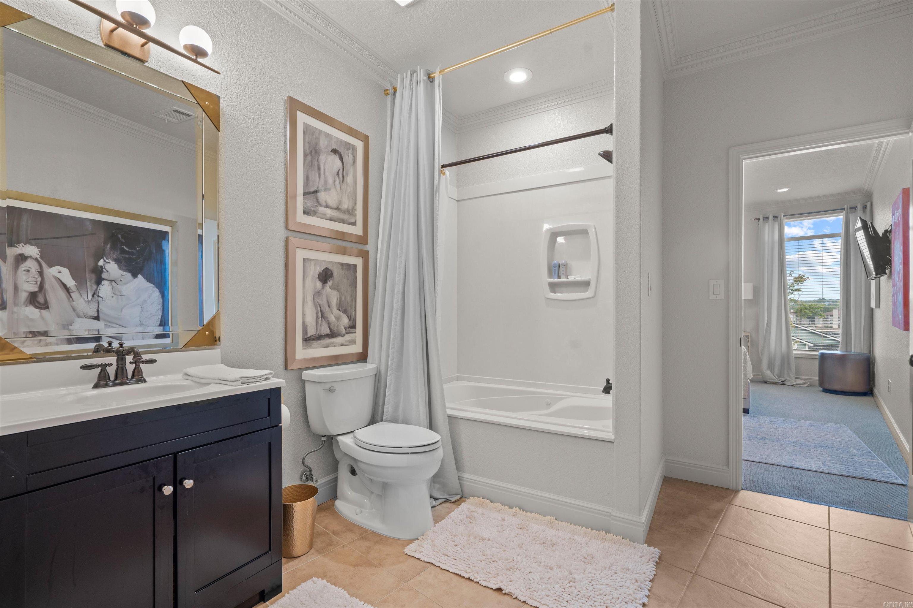 130 Grand Isle Drive Unit: 1D