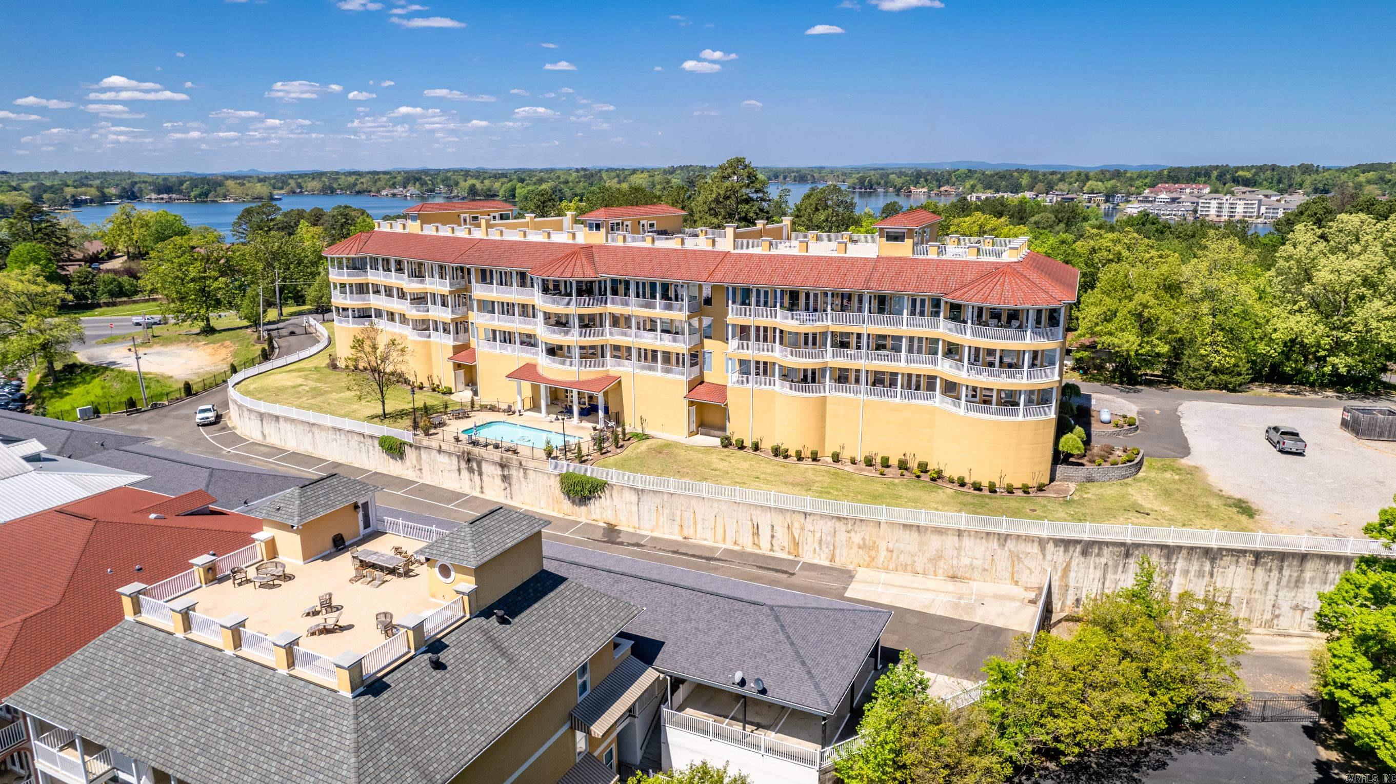 130 Grand Isle Drive Unit: 1D