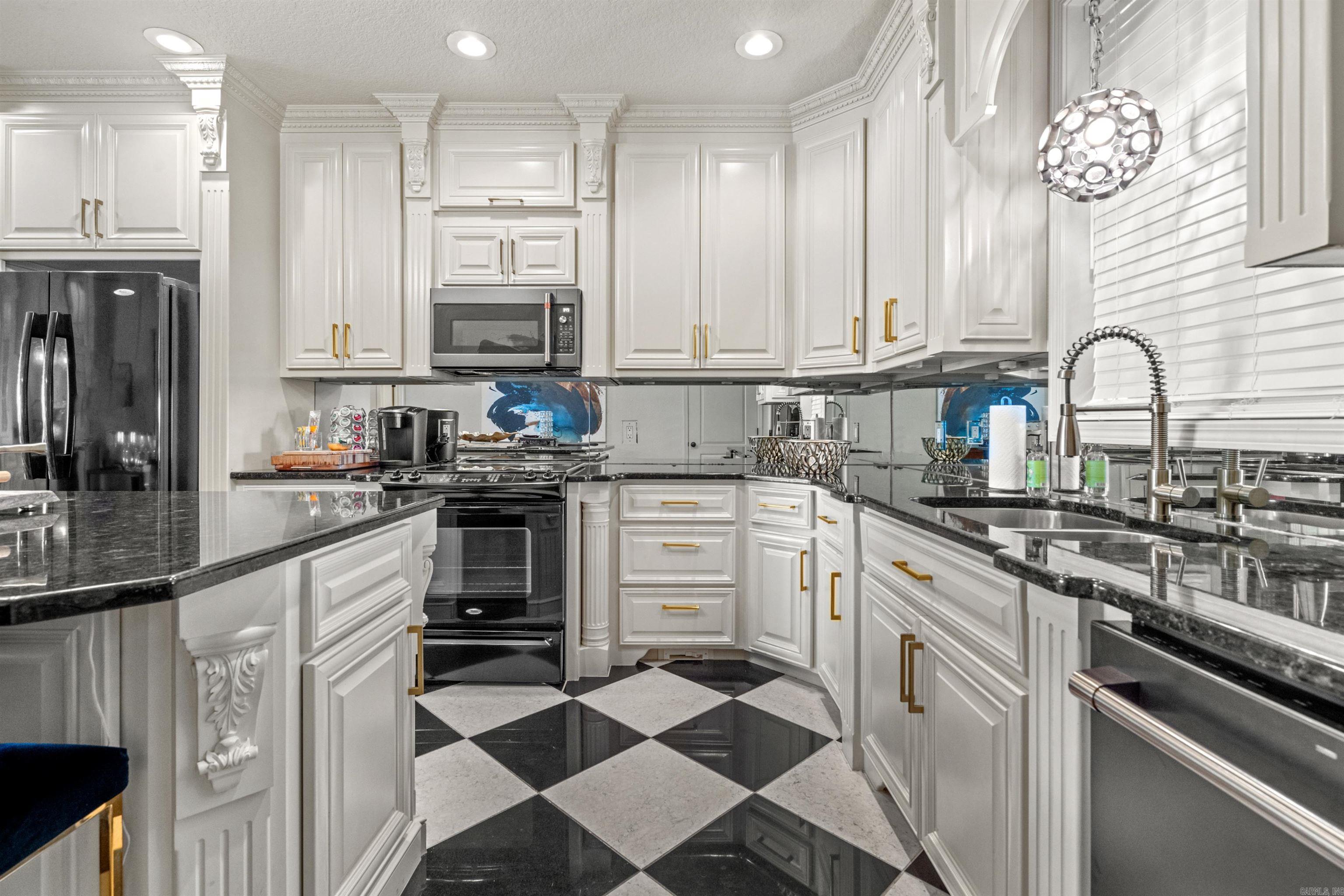 130 Grand Isle Drive Unit: 1D