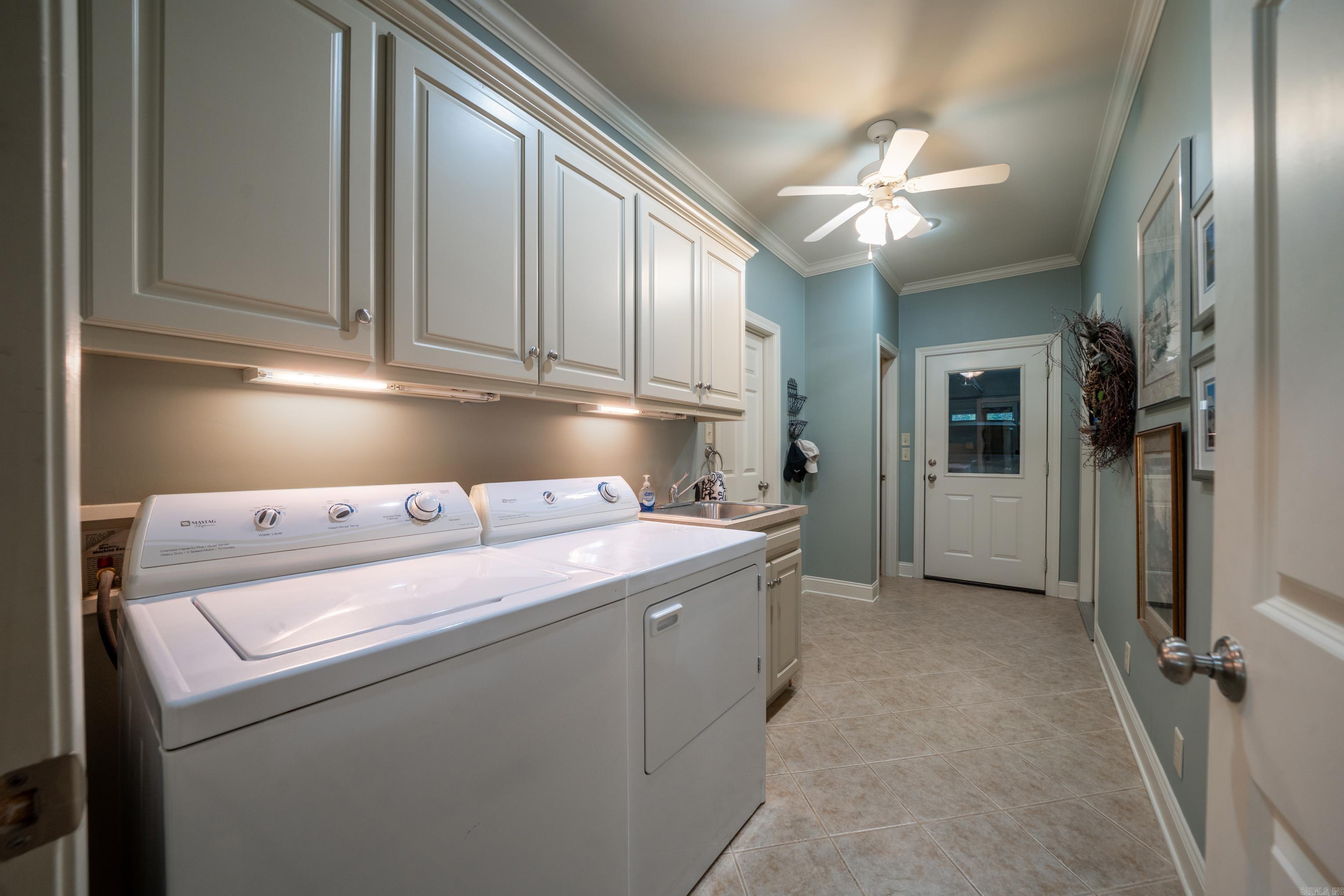 370 Chappel Hill