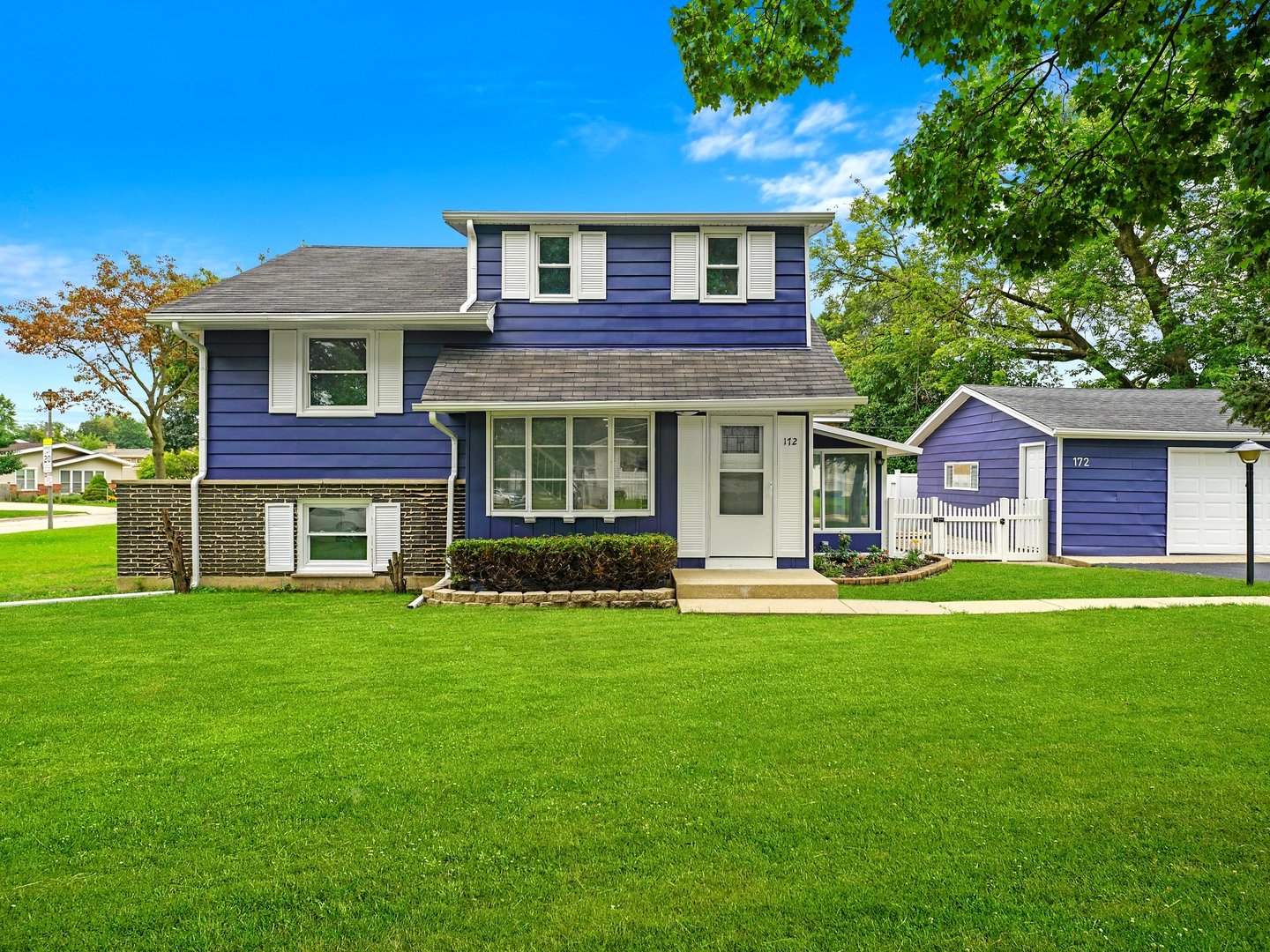 172 E North End Avenue