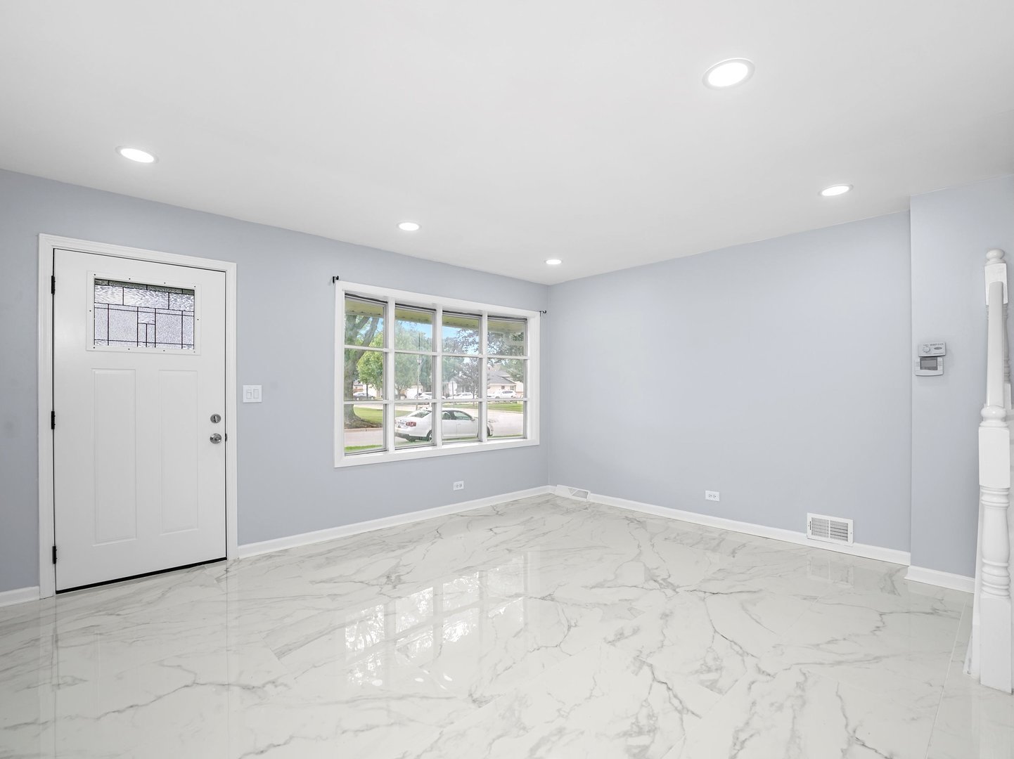 172 E North End Avenue