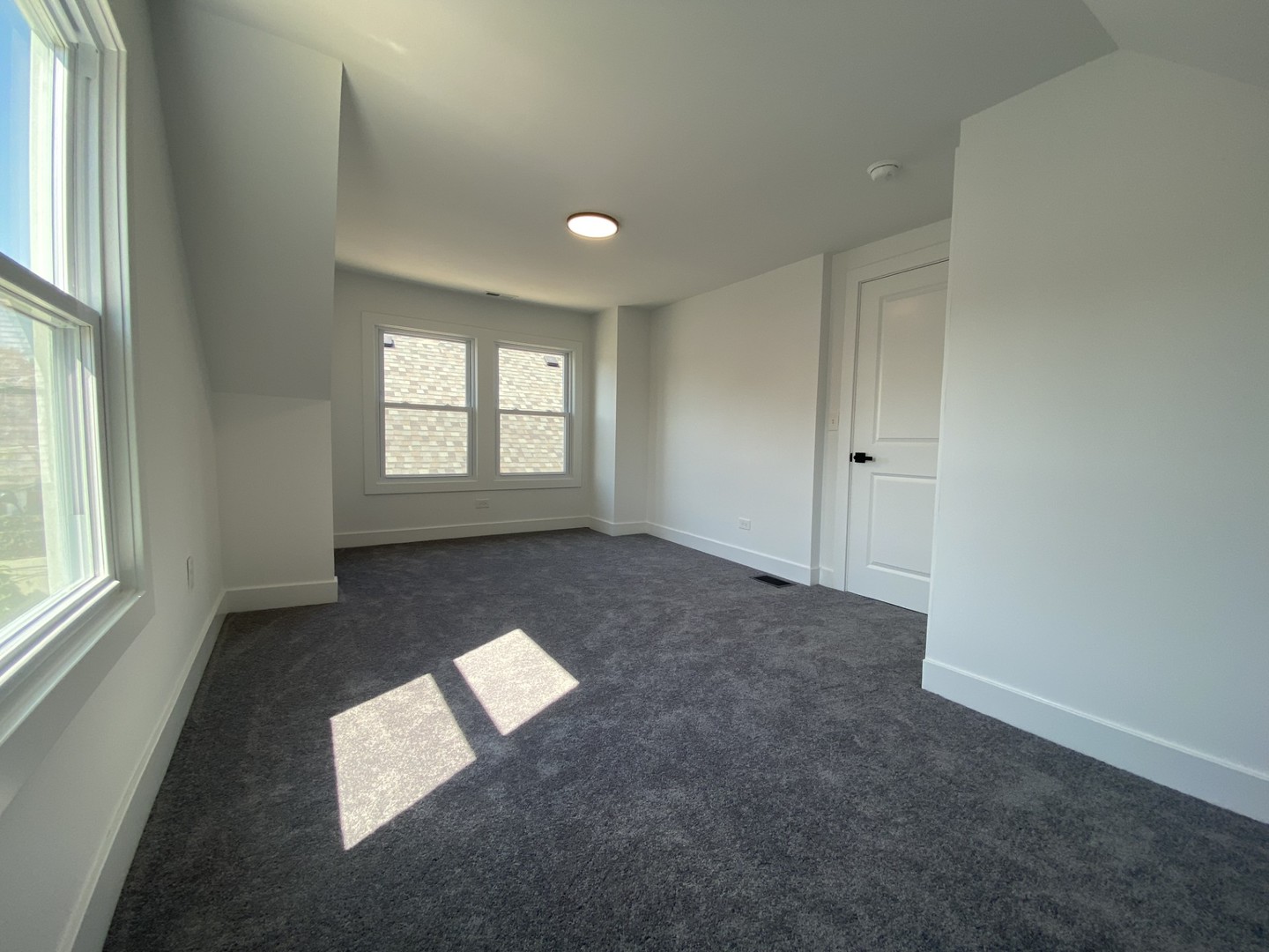 3826 N Pacific Avenue