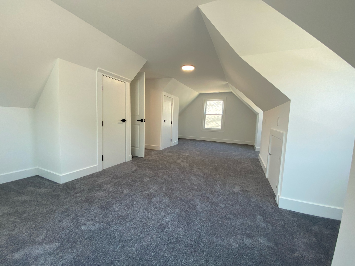 3826 N Pacific Avenue