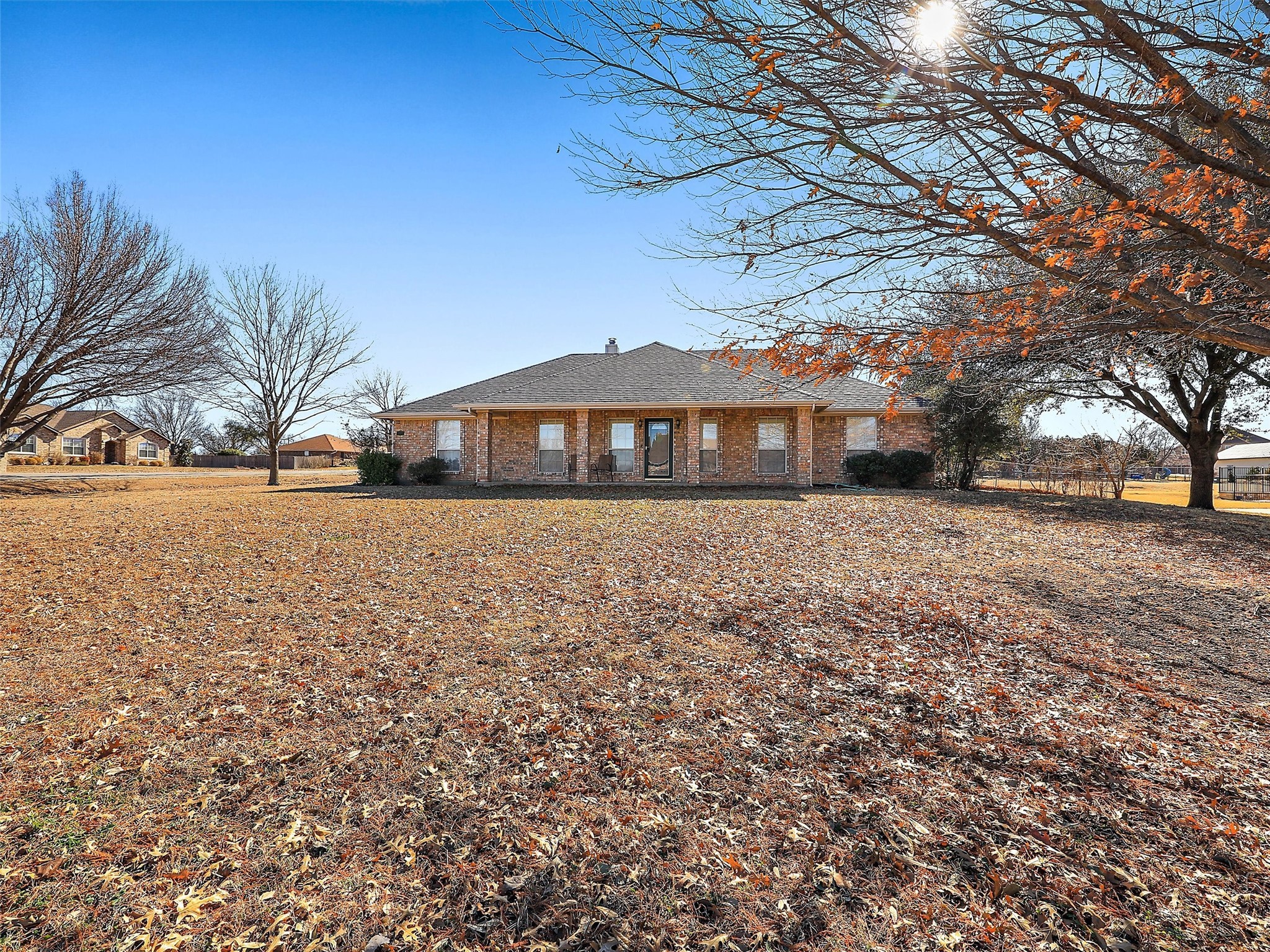 14200 Red Oak Circle N
