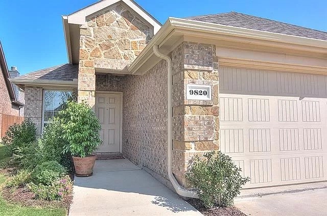 9820 Pronghorn Road