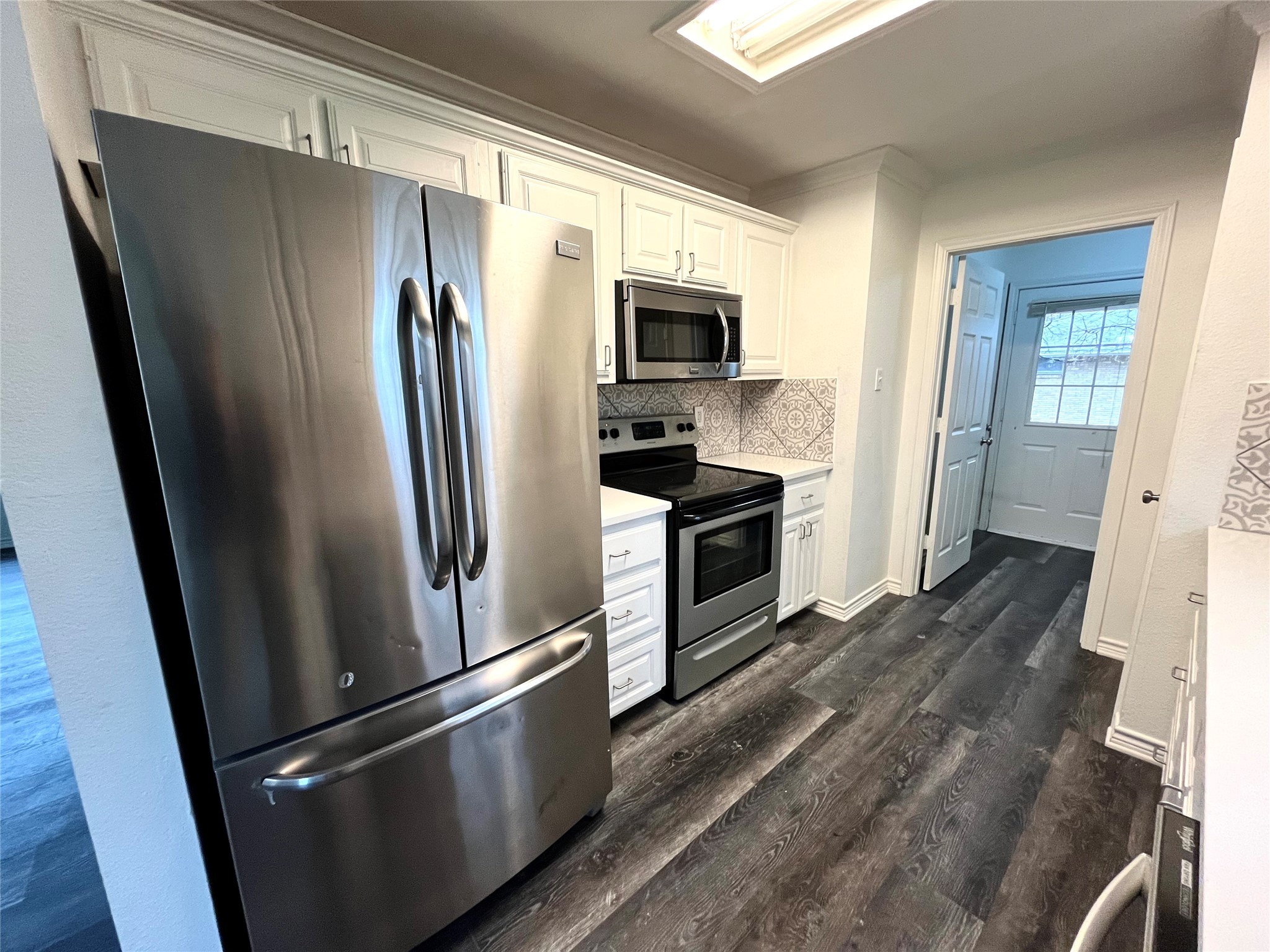 505 W Walnut Street
