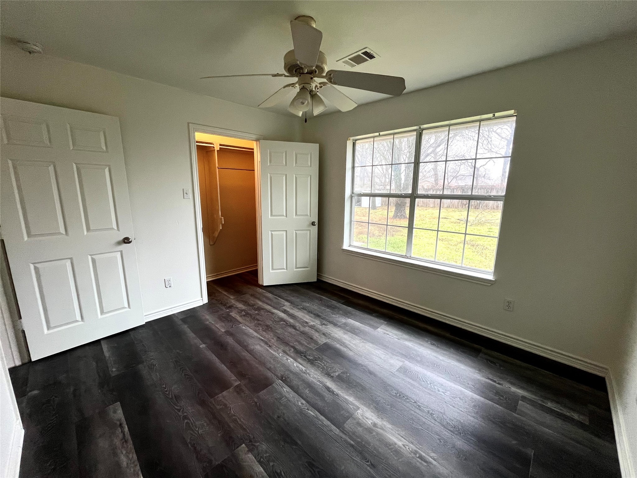 505 W Walnut Street