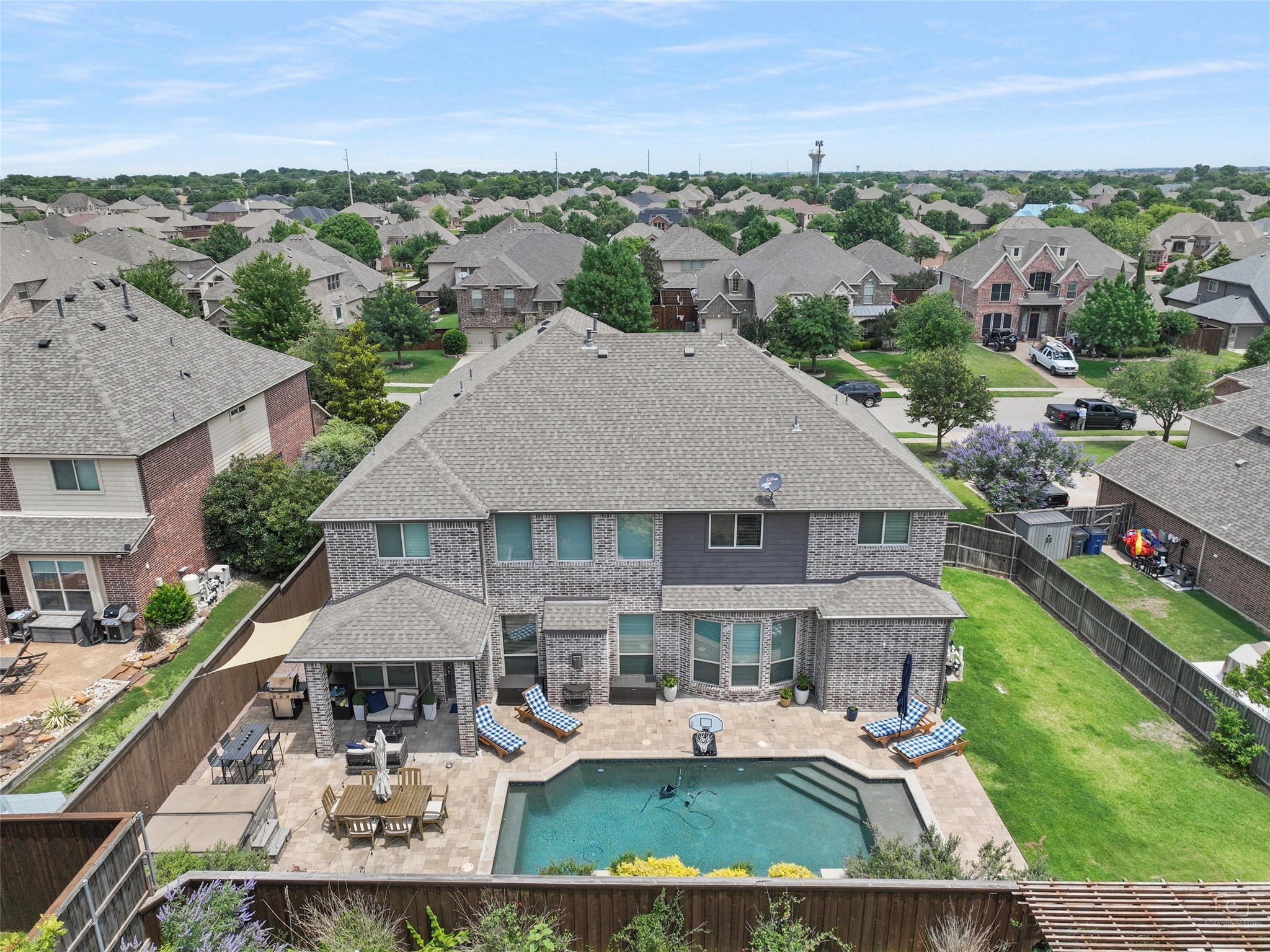 1710 Lakemere Drive