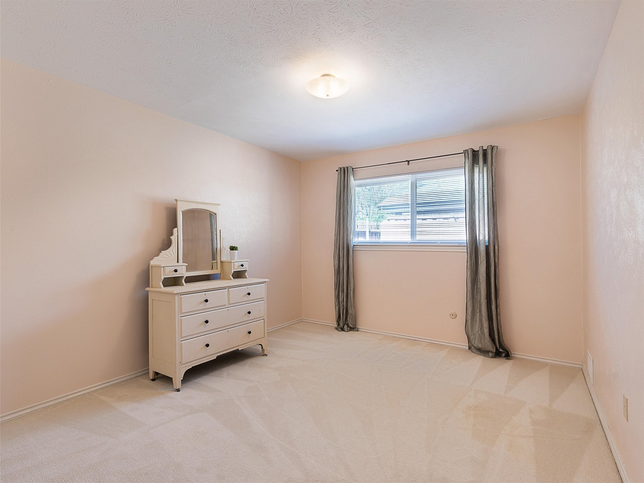 13414 Hedgeapple Drive