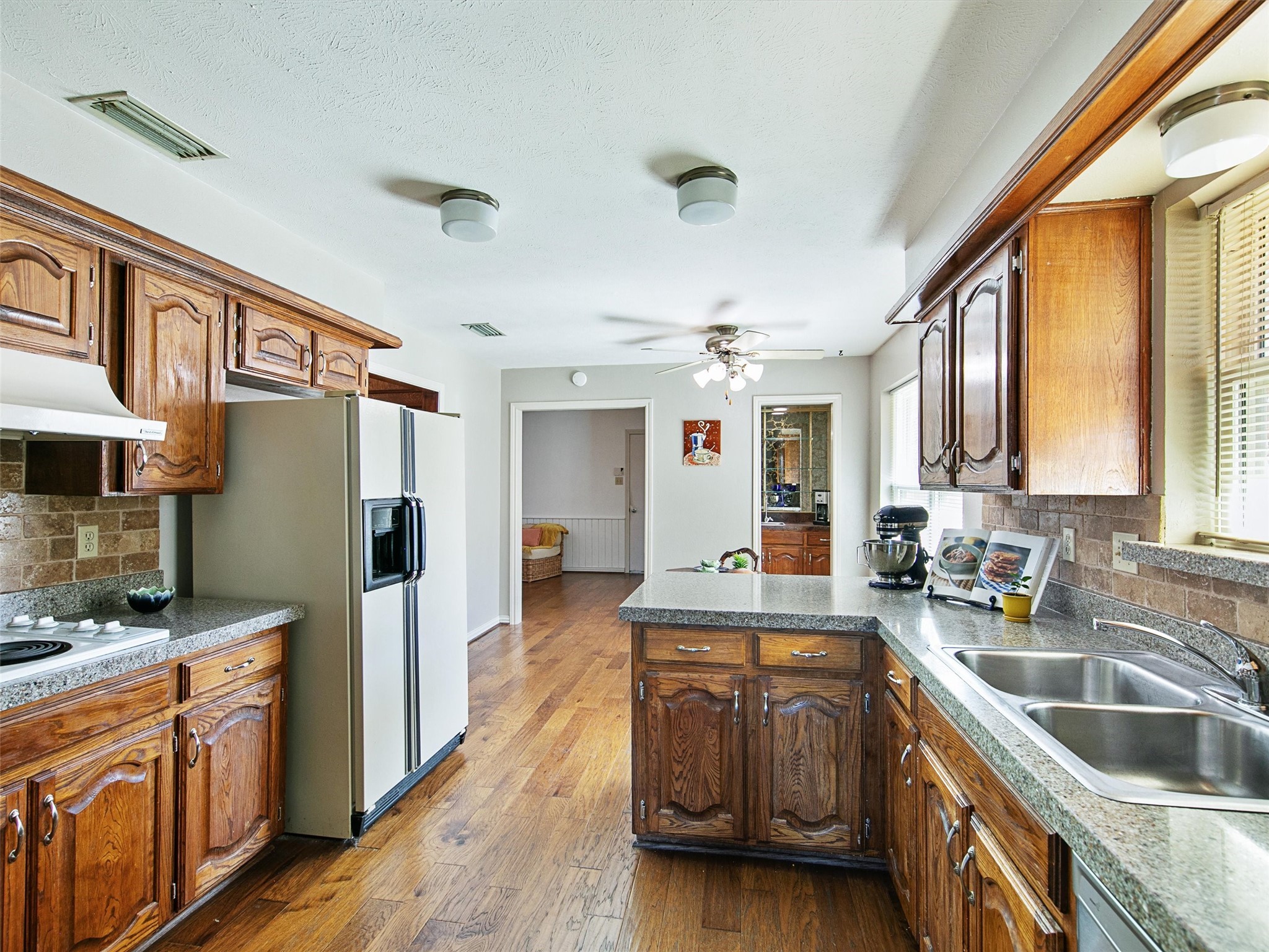 13414 Hedgeapple Drive