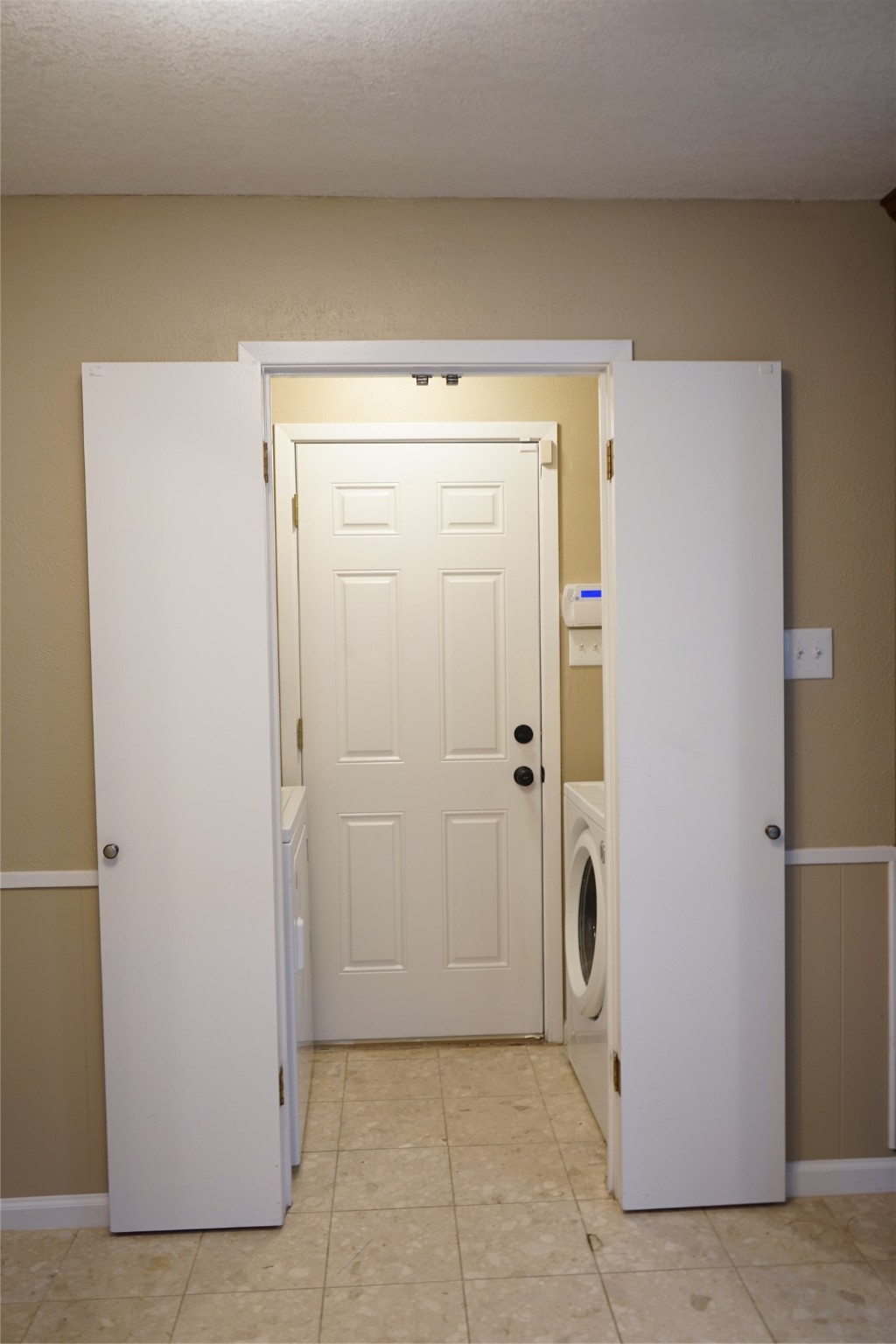 2401 San Diego Drive