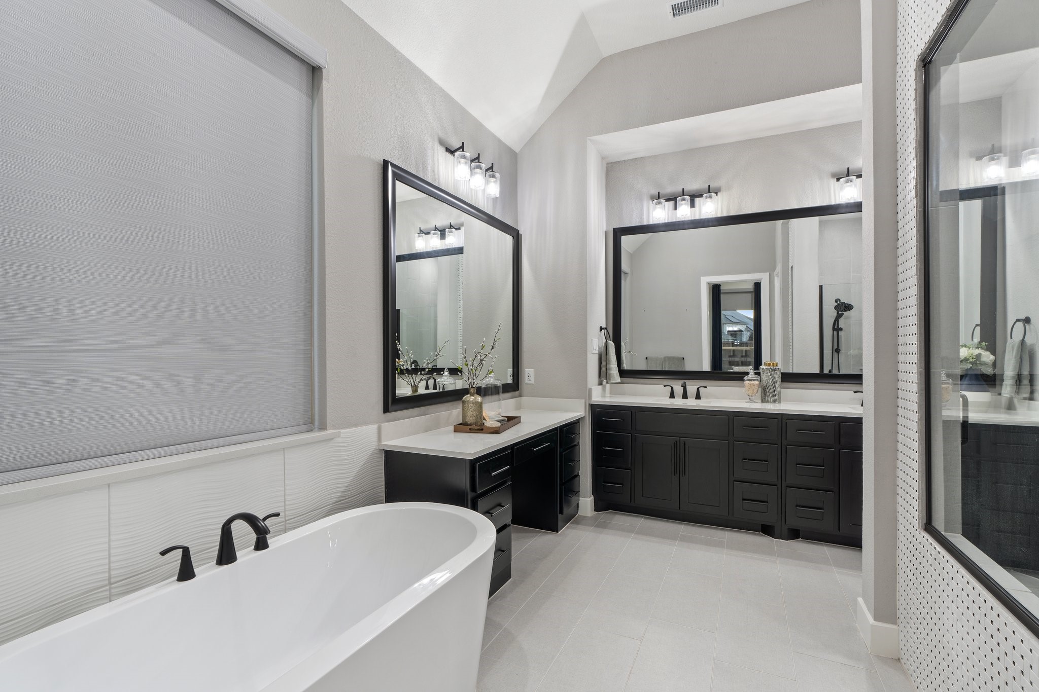 4401 Paintbrush Way