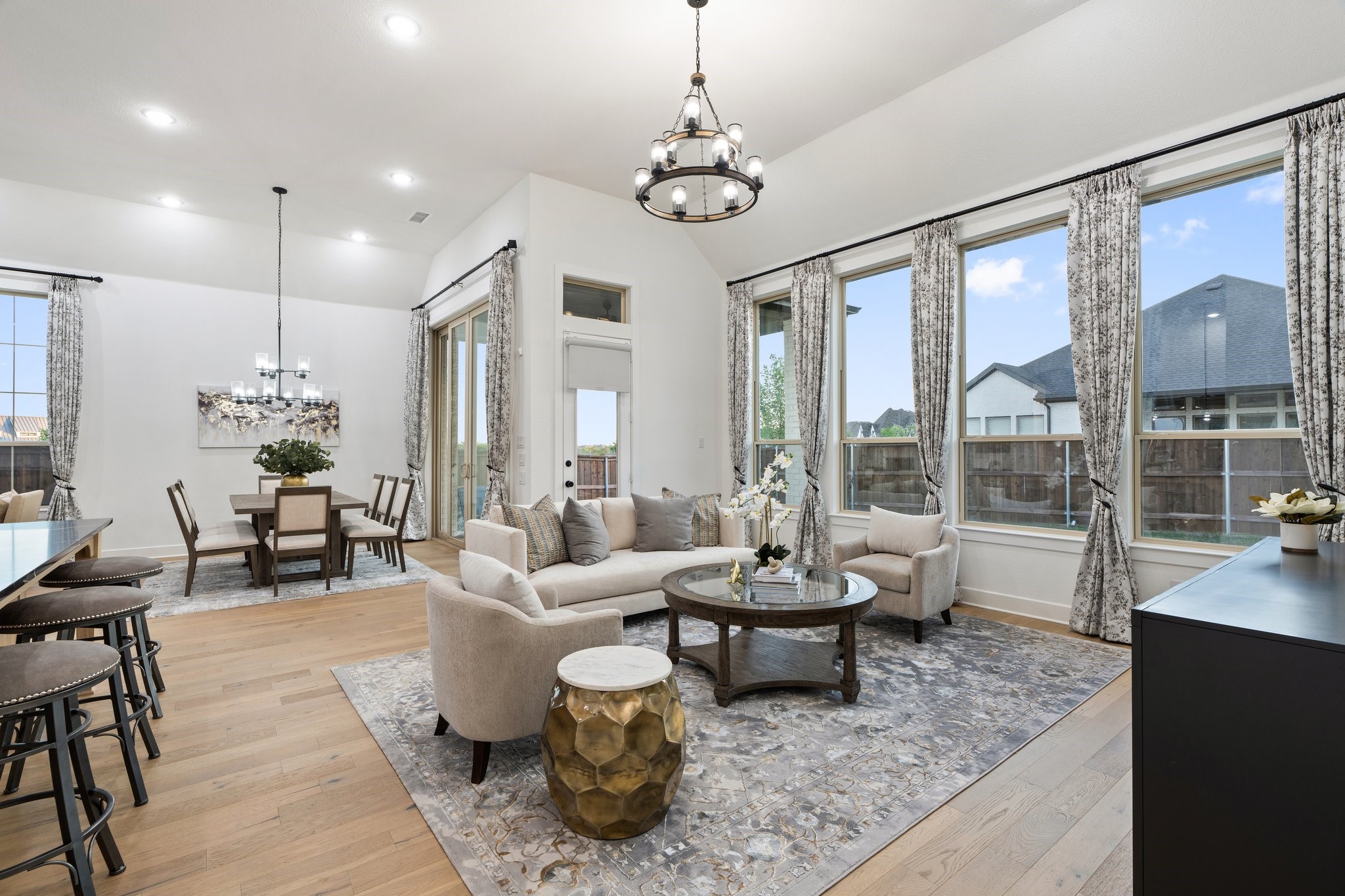 4401 Paintbrush Way