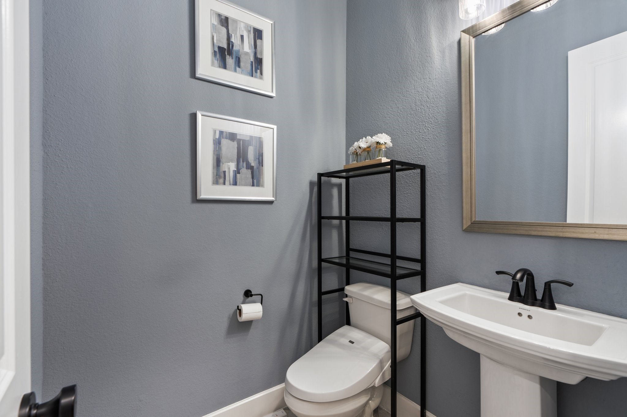 4401 Paintbrush Way