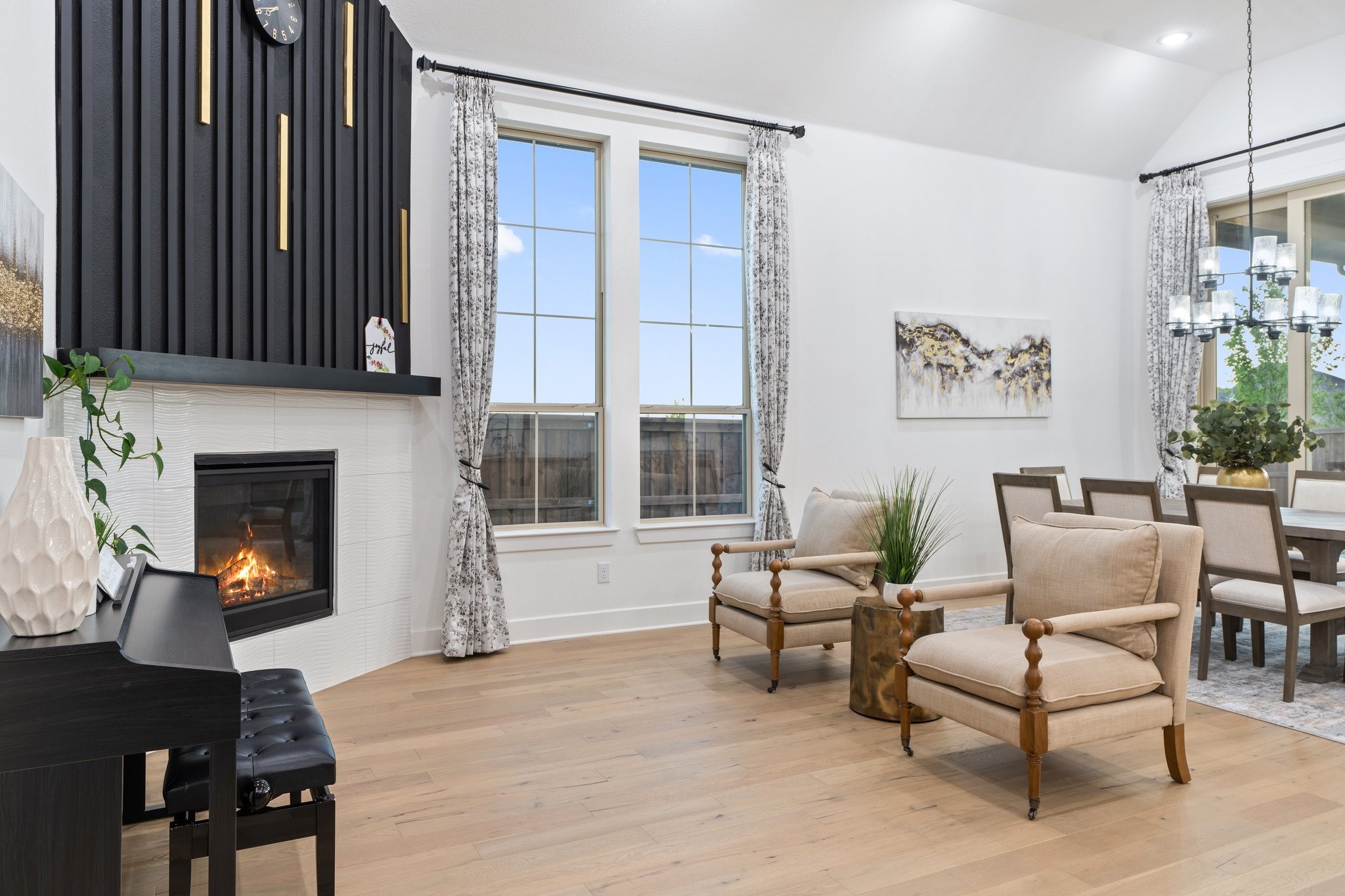 4401 Paintbrush Way