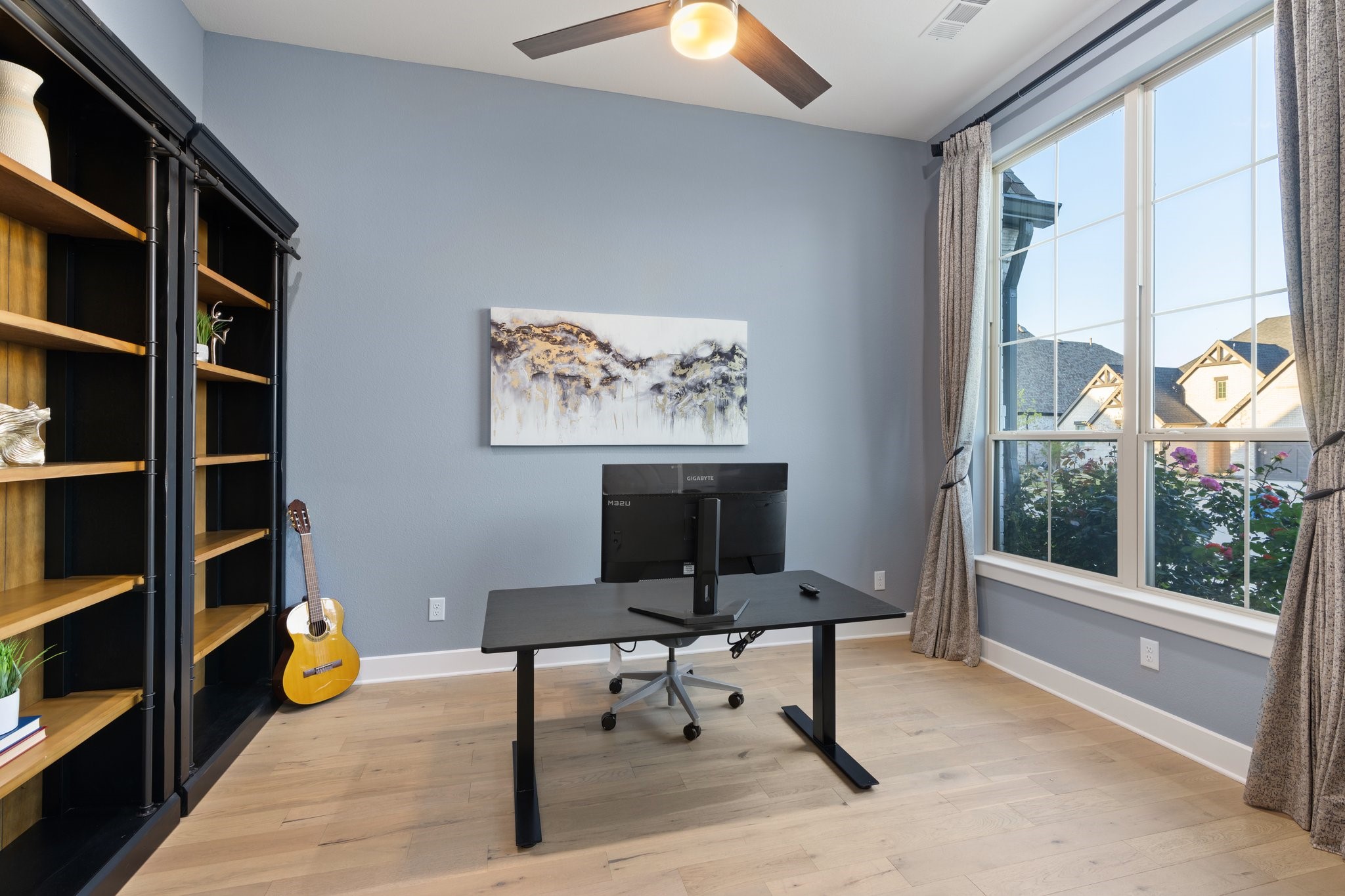 4401 Paintbrush Way
