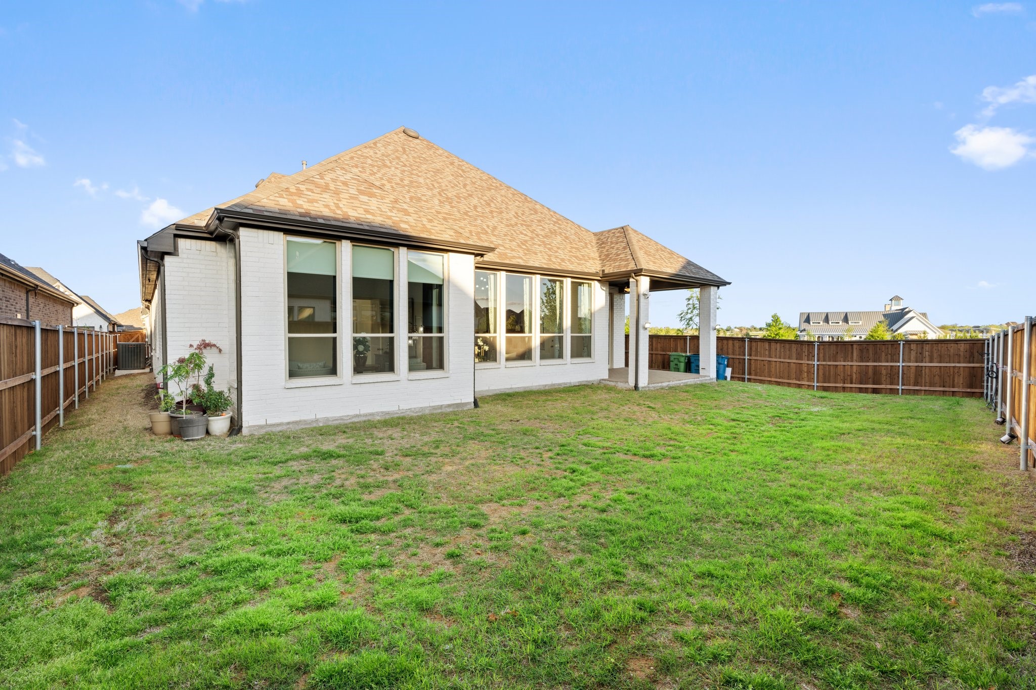 4401 Paintbrush Way