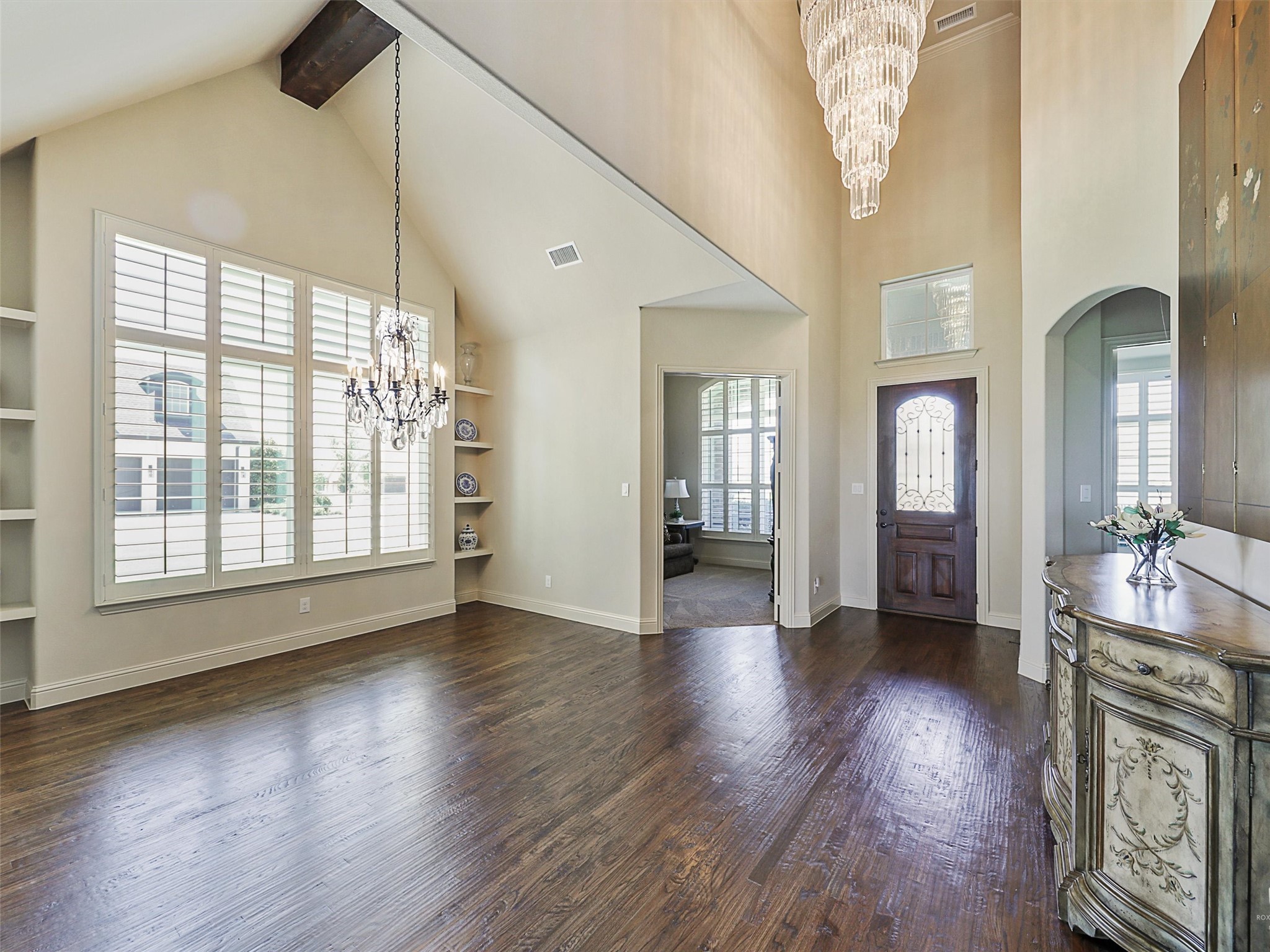 1825 Turtle Creek Lane