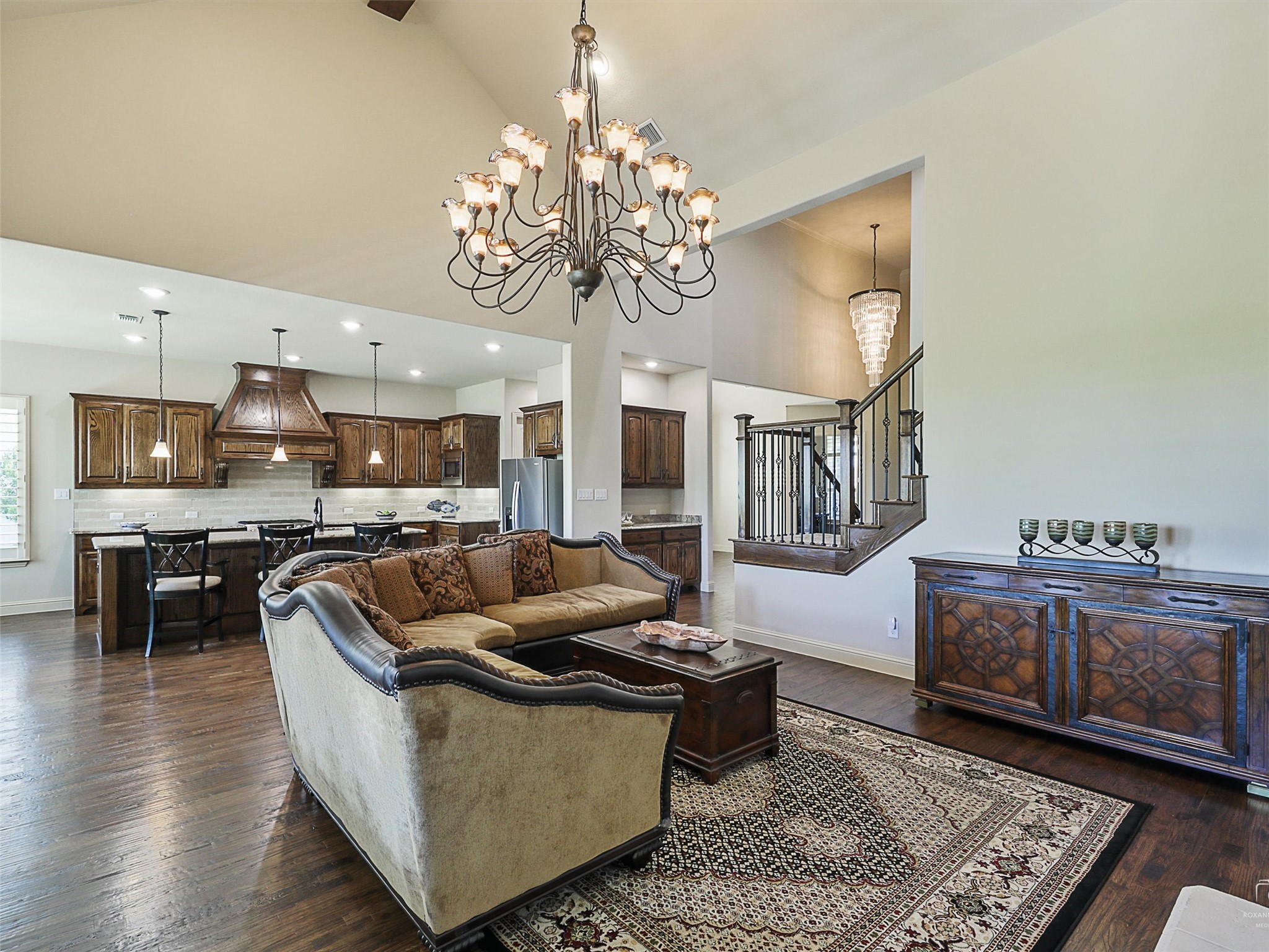 1825 Turtle Creek Lane