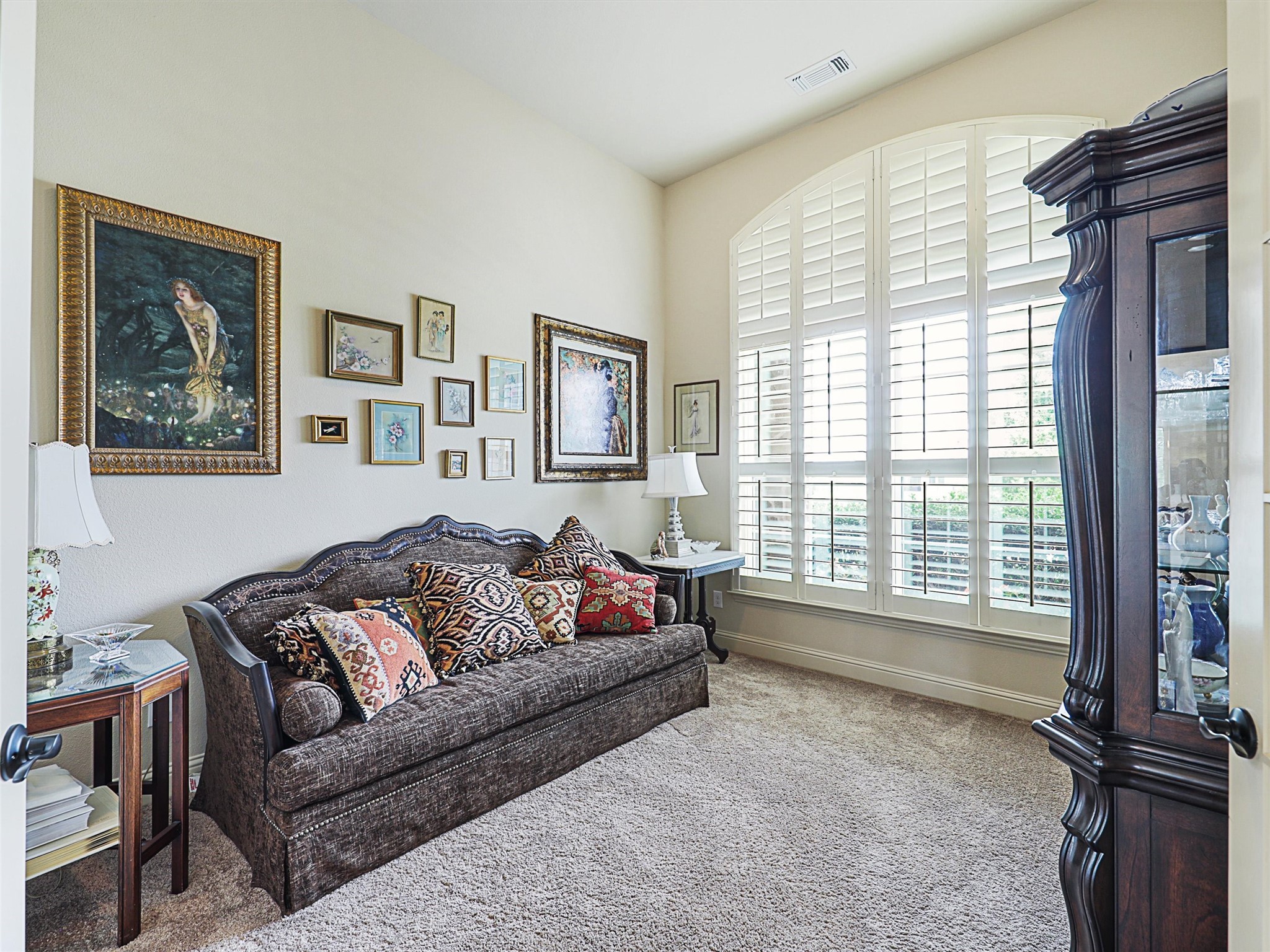 1825 Turtle Creek Lane