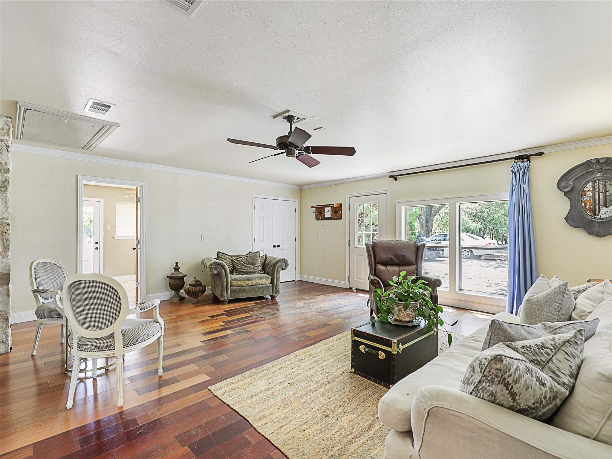 9025 Prestonview Drive