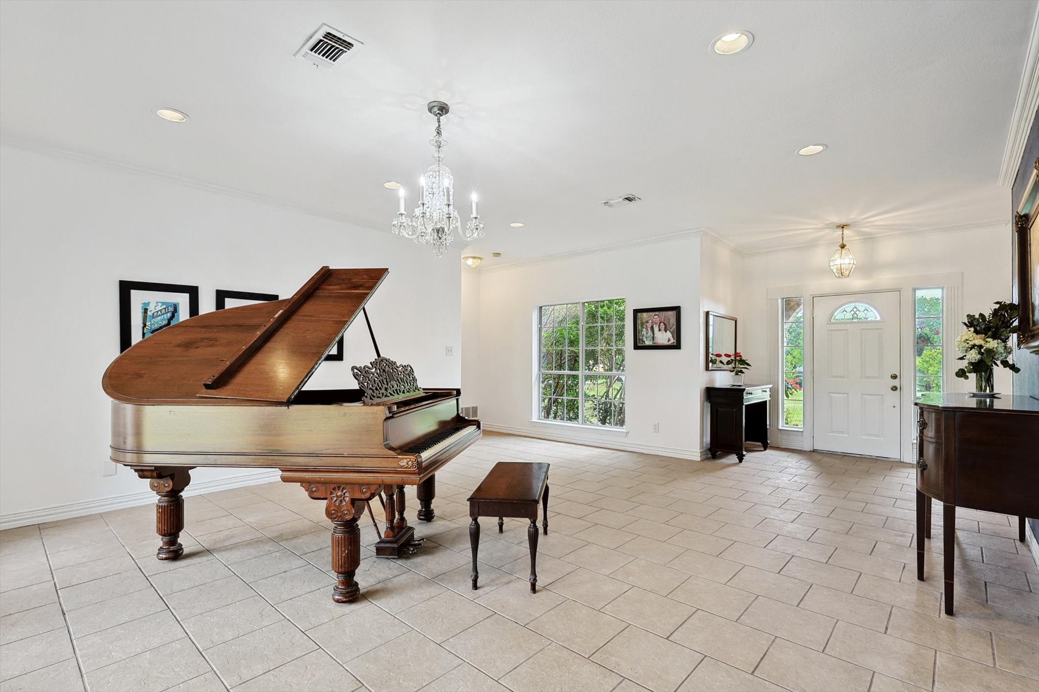 1413 Rolling Acres Drive