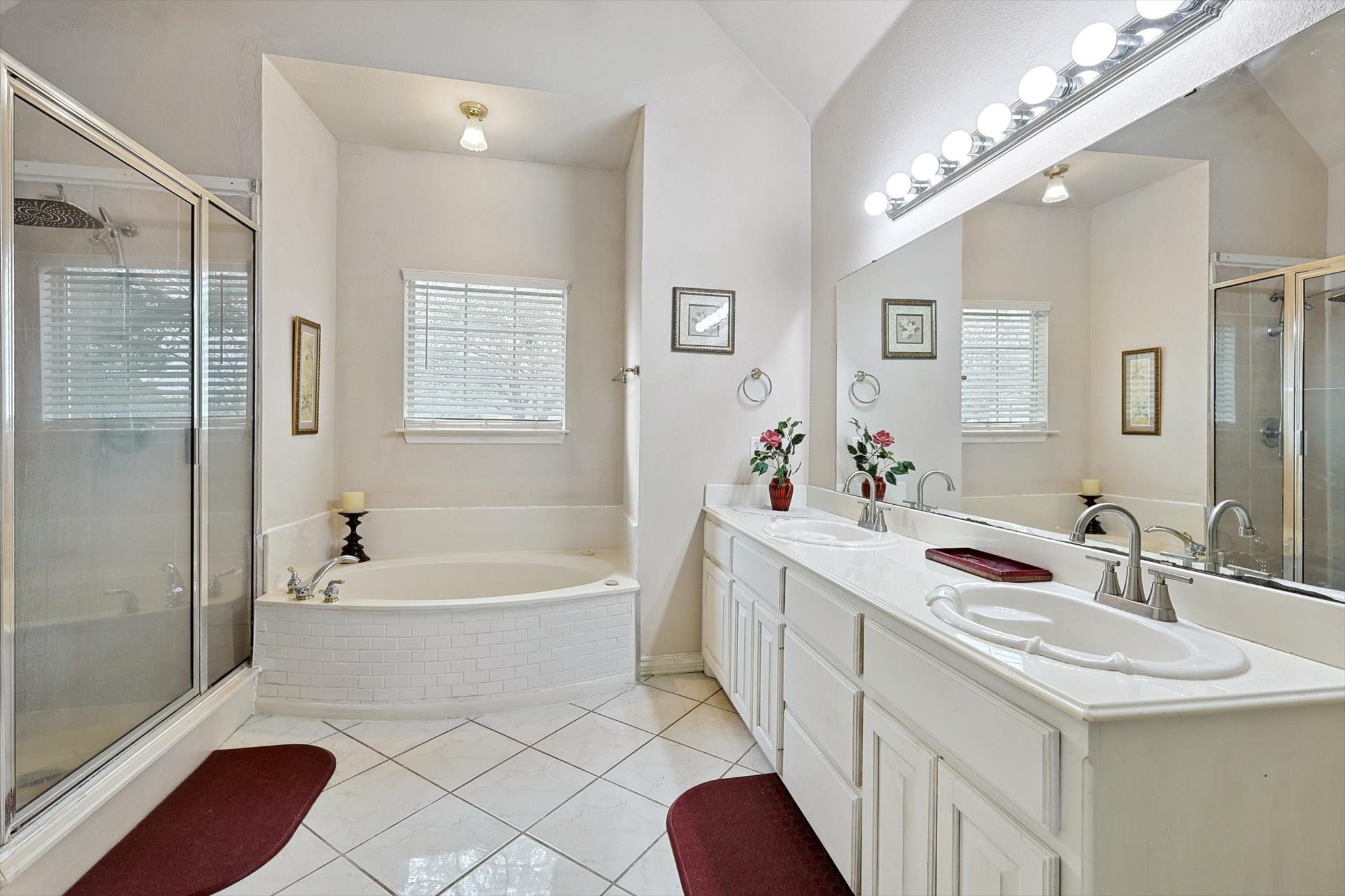 1413 Rolling Acres Drive