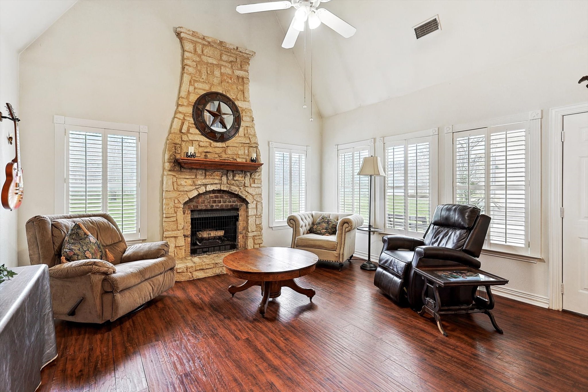 1413 Rolling Acres Drive