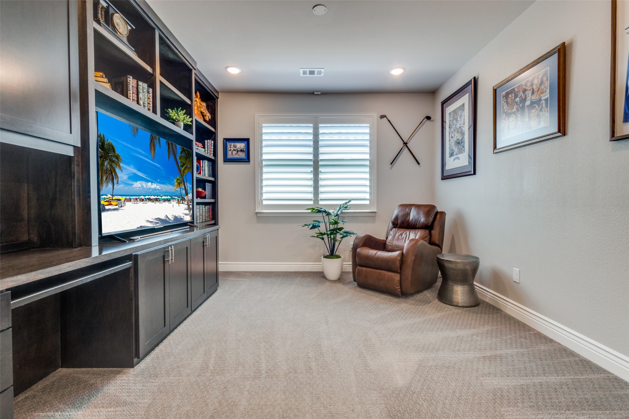 9513 Heartwood Drive