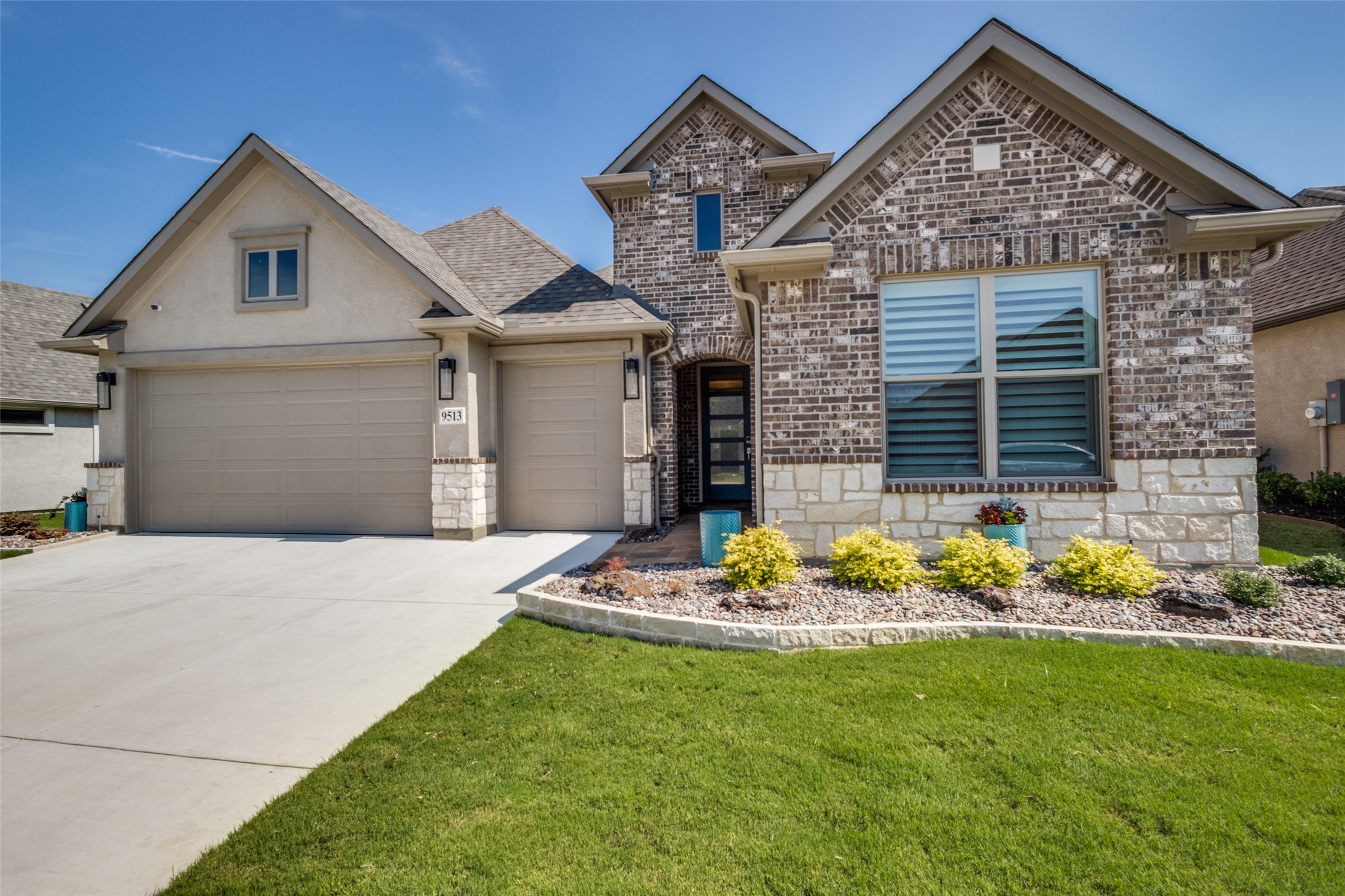 9513 Heartwood Drive