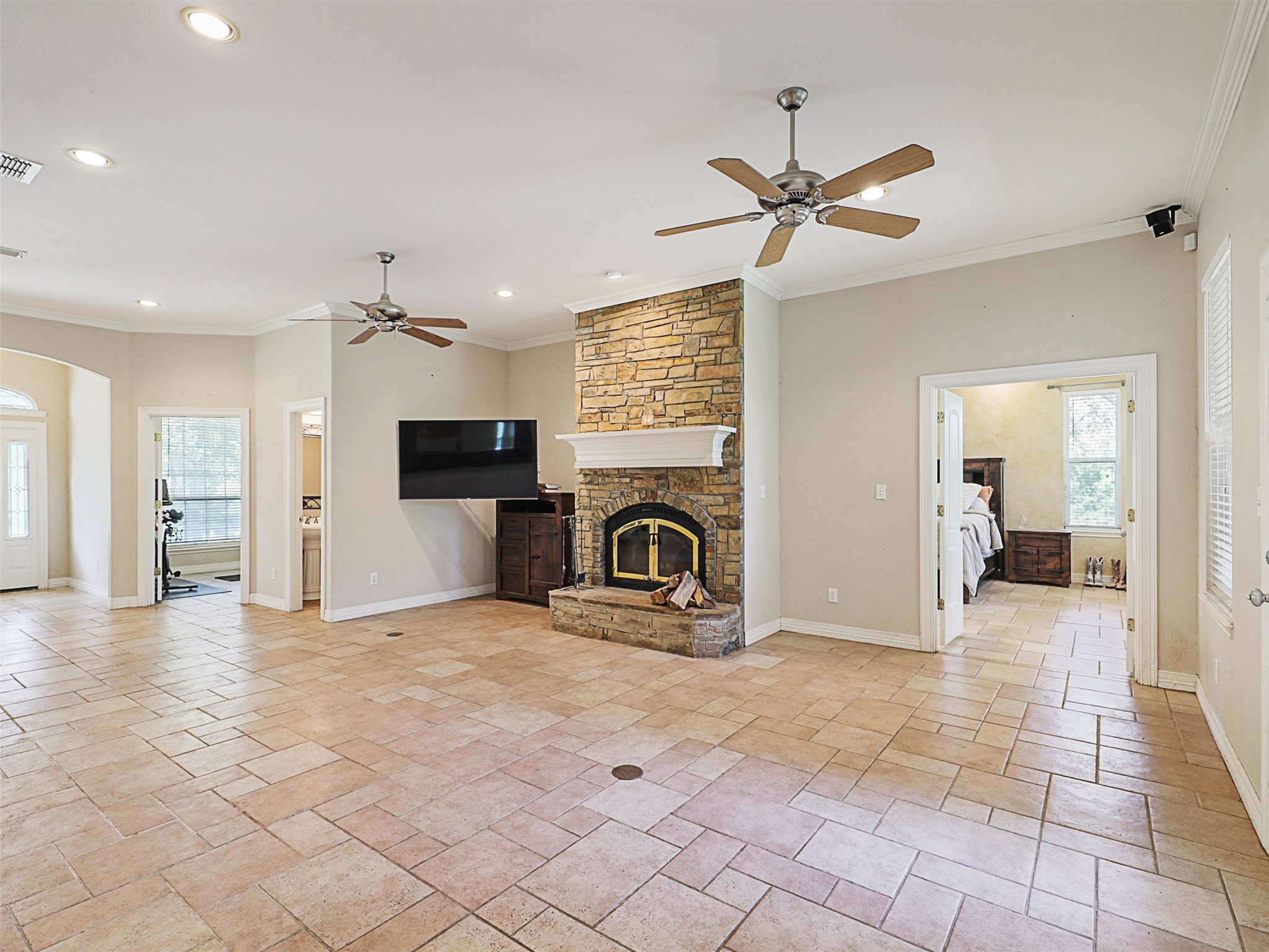 1066 Rr Hightower Lane