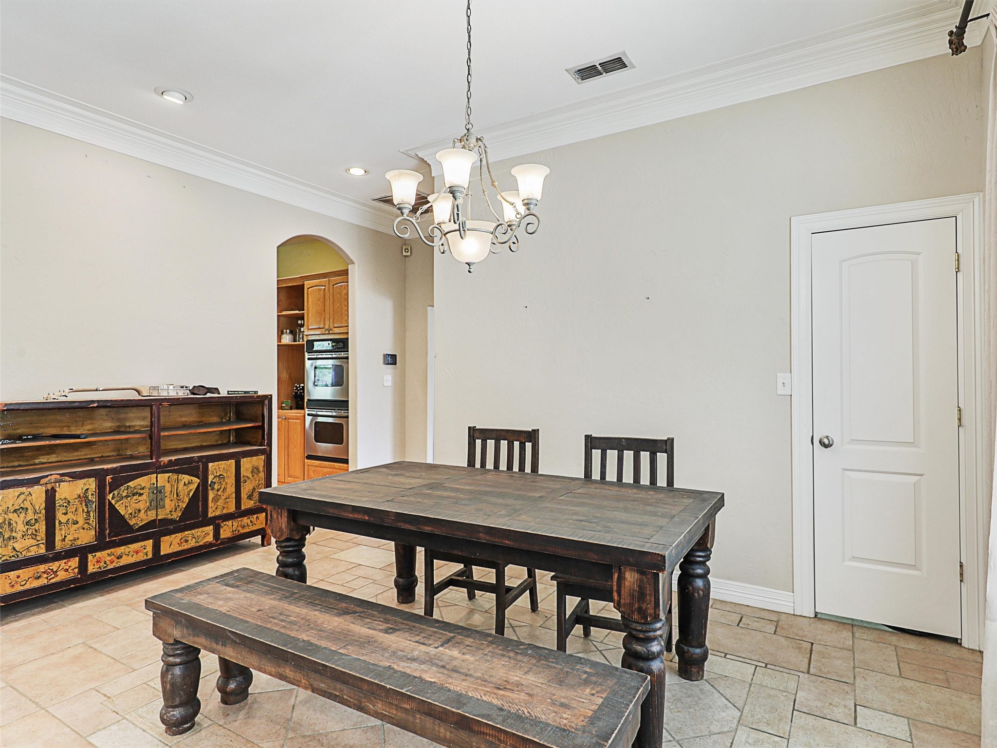 1066 Rr Hightower Lane